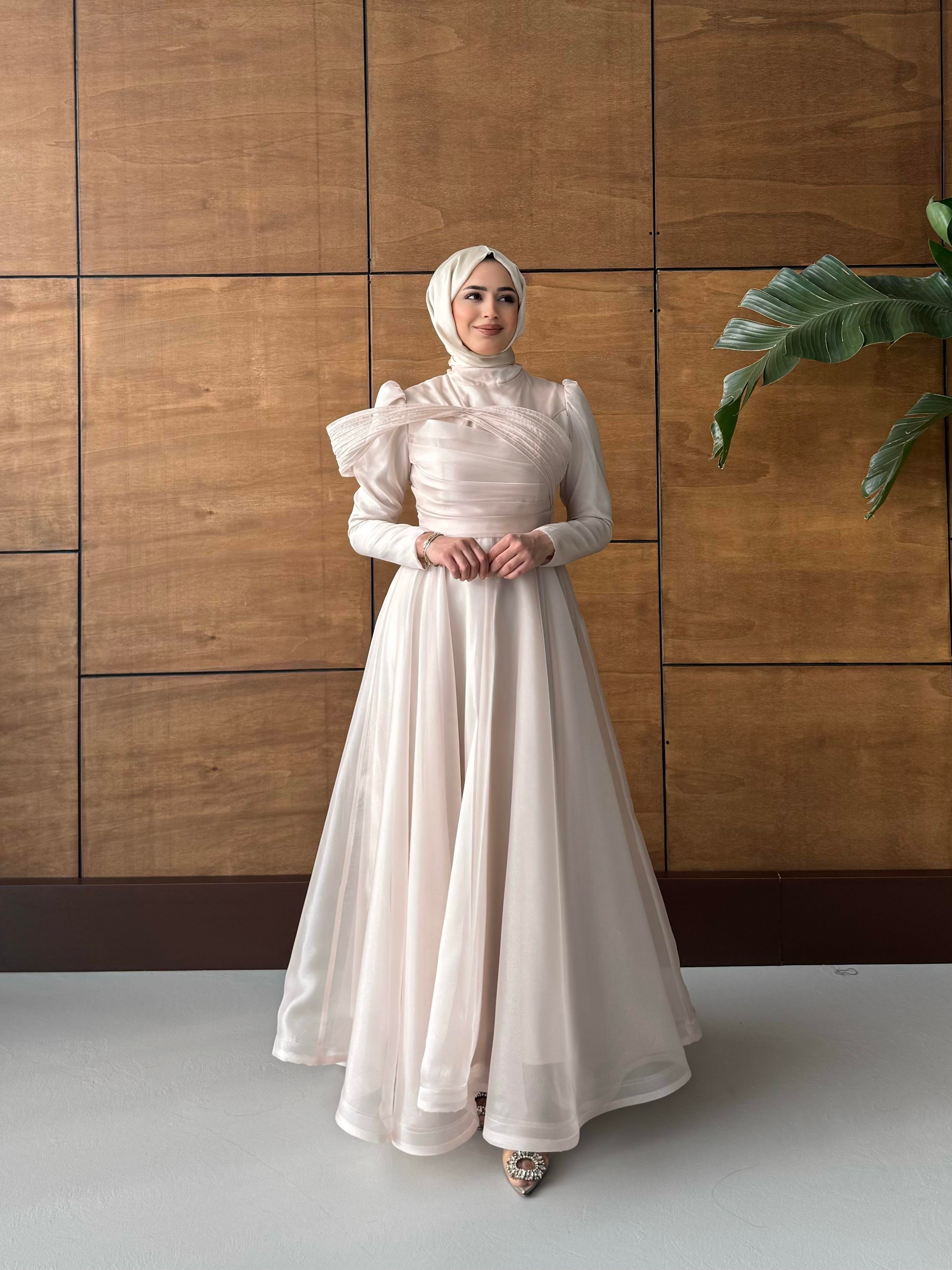 BEYHAN BUTİKFatma Abiye Bej