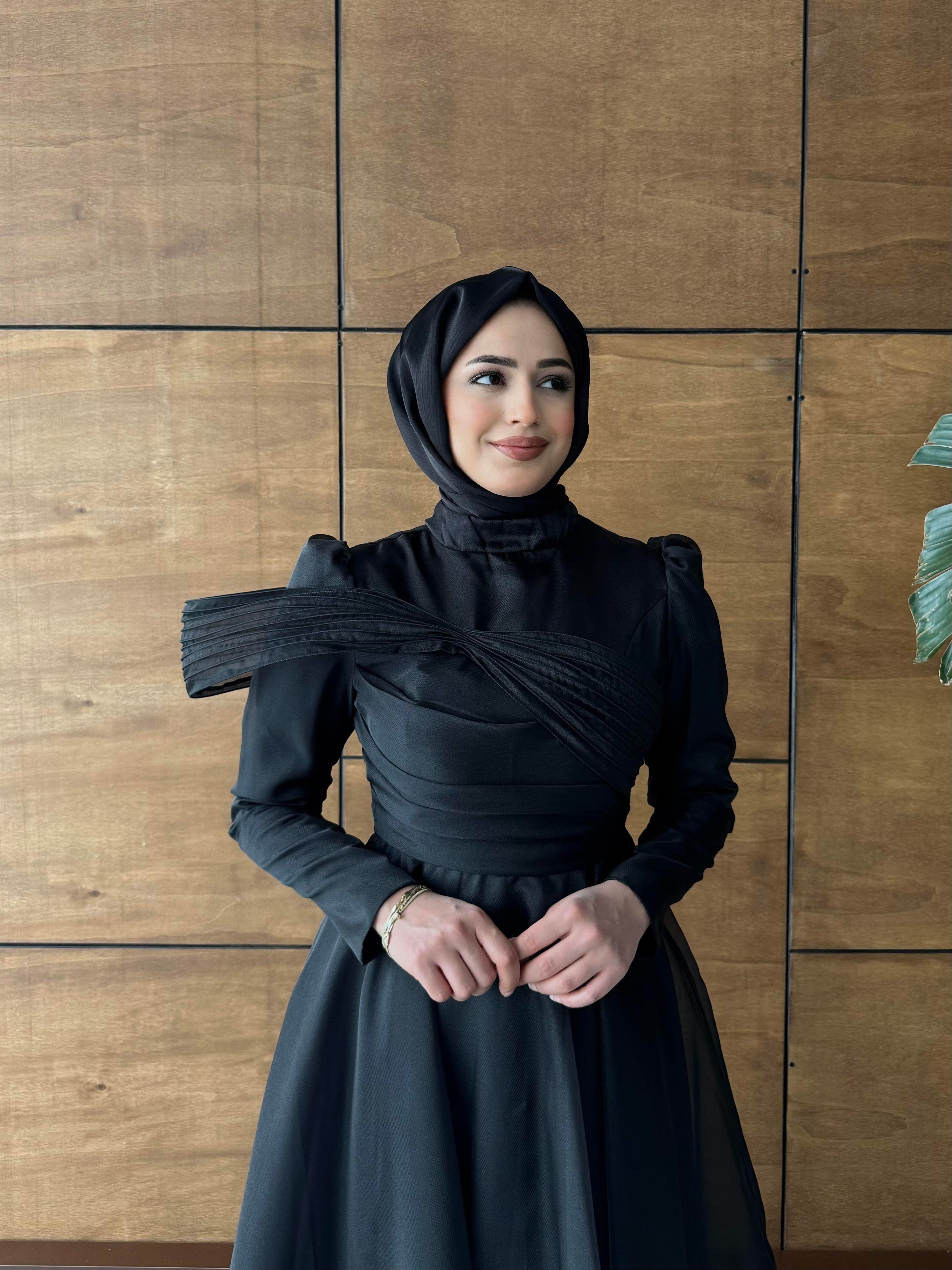 BEYHAN BUTİKFatma Abiye Siyah