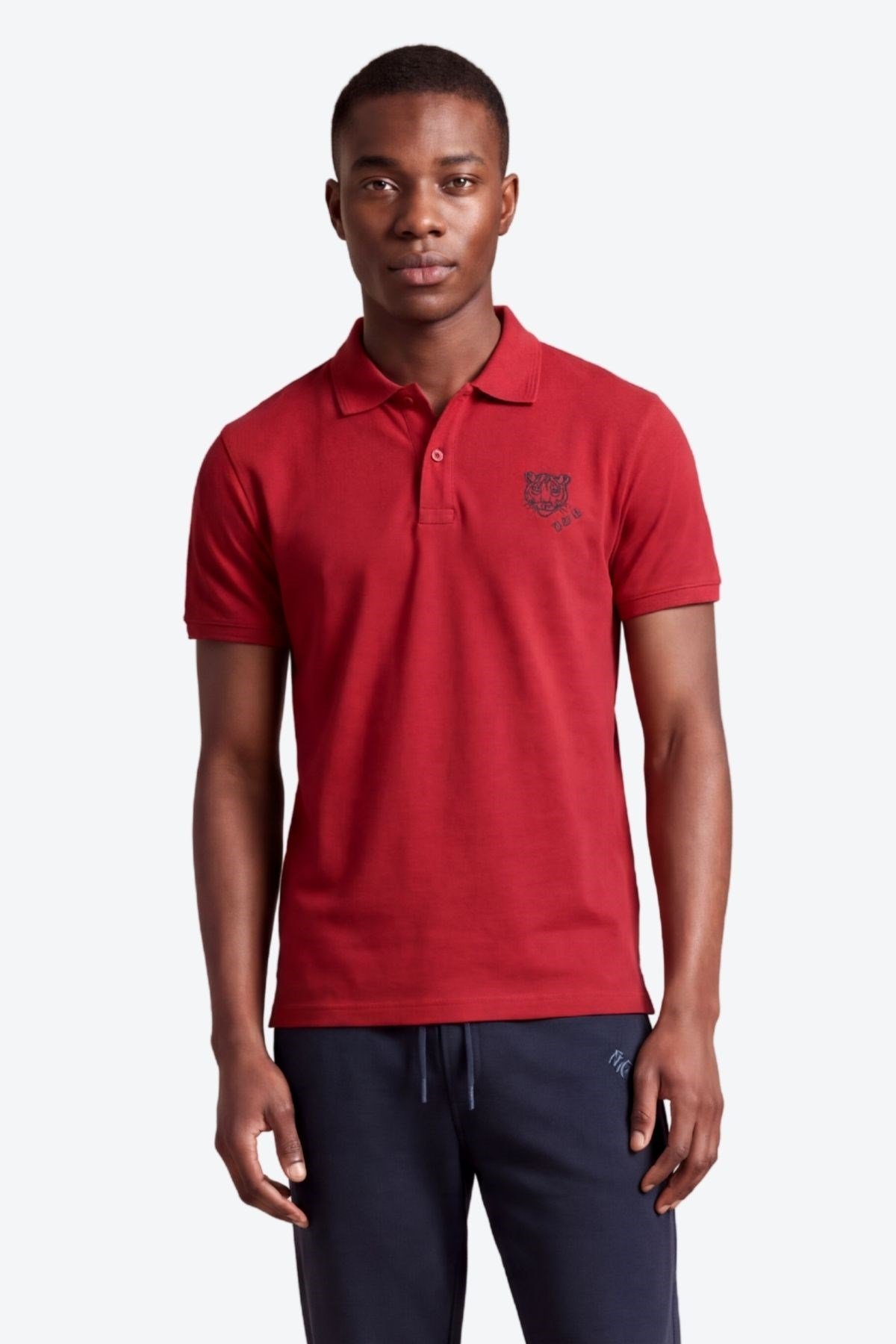Kontür Jaguar Nakış Detaylı Slim Fit Erkek Polo Yaka Kırmızı T-Shirt