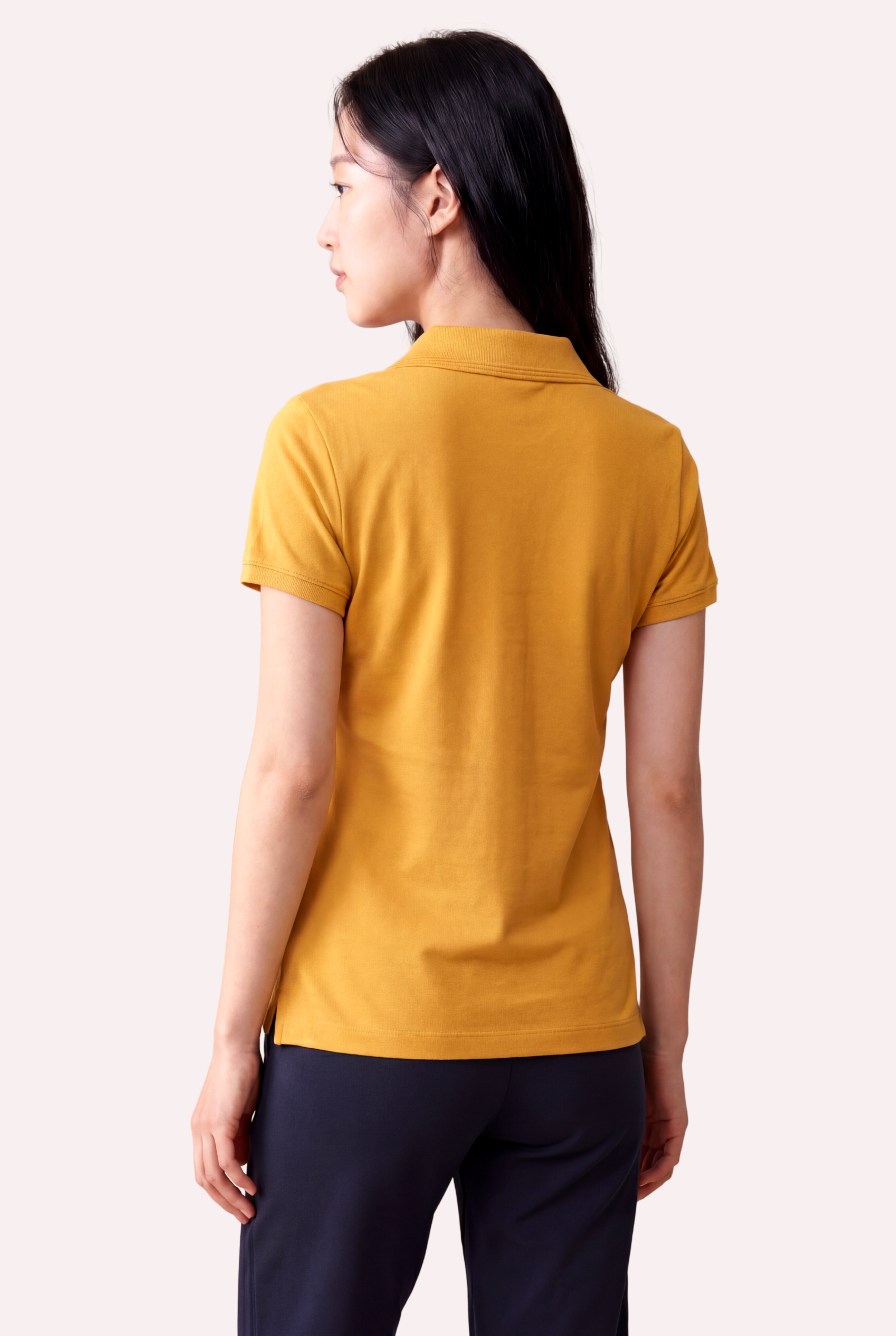 Kontür Jaguar Nakış Detaylı Slim Fit Kadın Hardal Polo Yaka T-Shirt