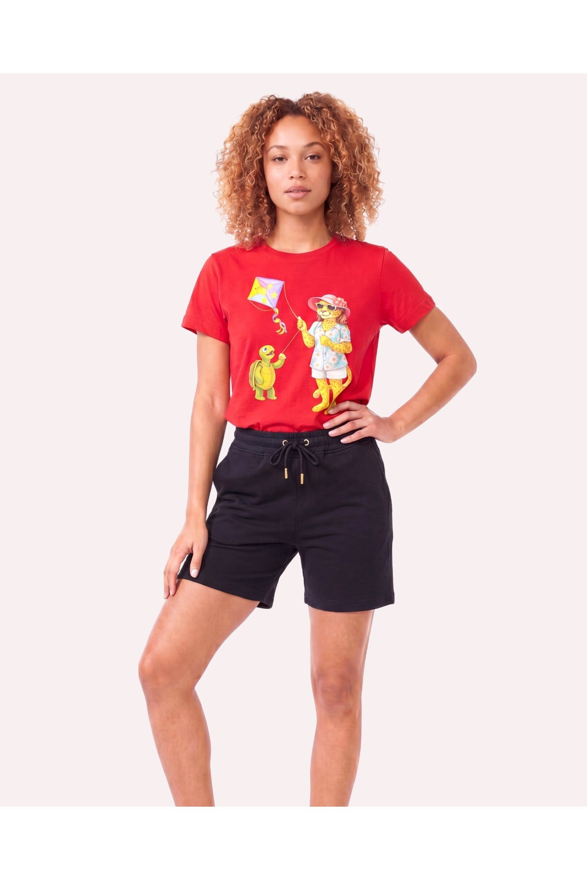 Metal Logo Detaylı Slim Fit Kadın Şort Bermuda