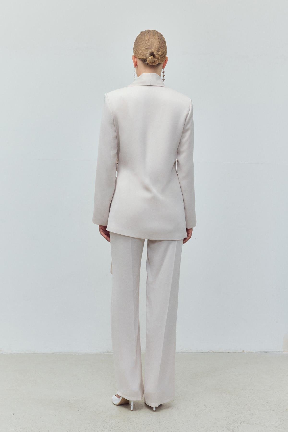 White Aura Takım