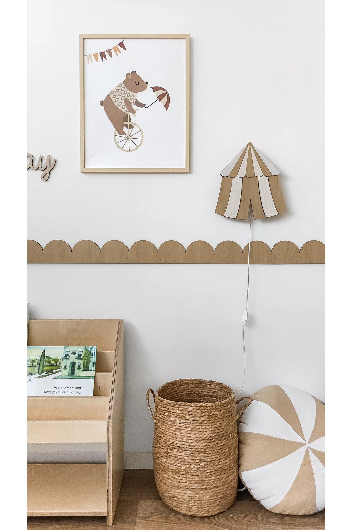 ( PP-53 ) Bebek & Çocuk Odası Ahşap Kemer Bordür 3mm Kabartmalı Şerit Duvar Çitası