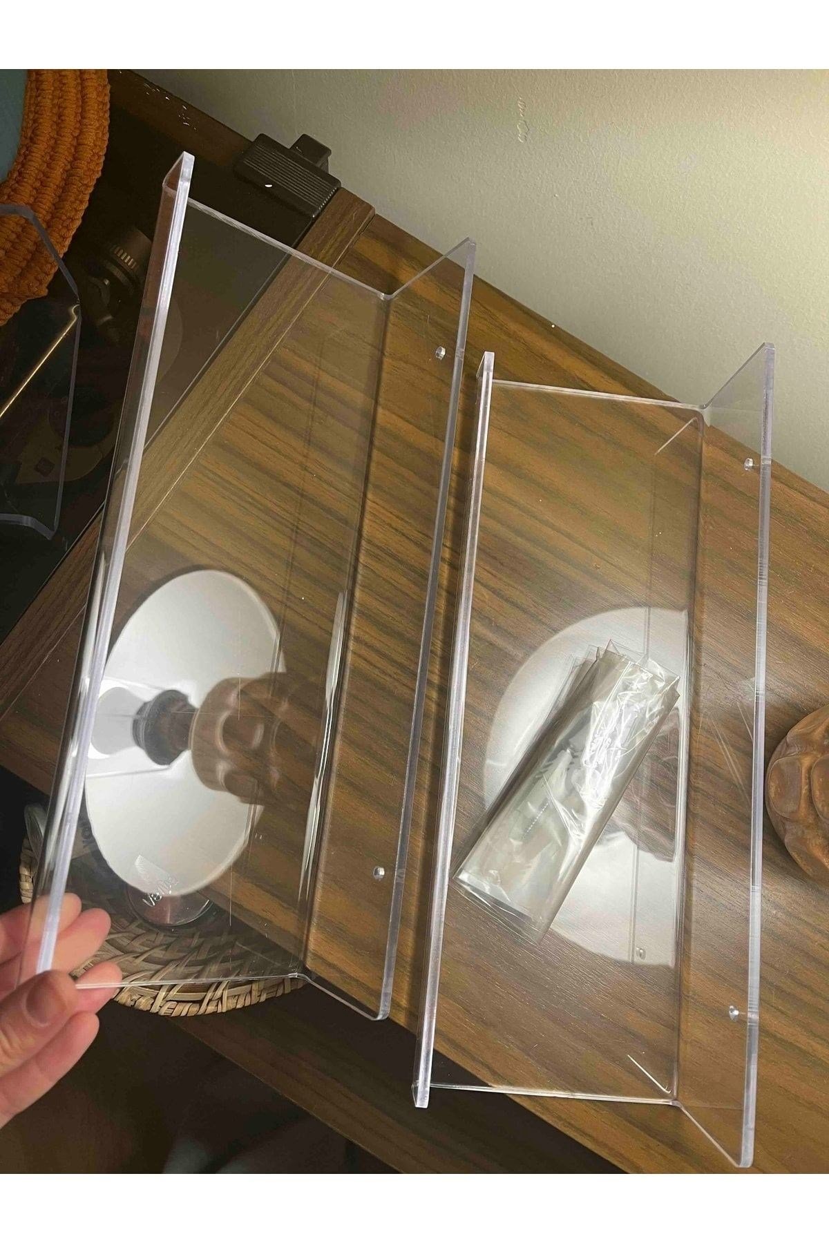 20cm X 10cm Pleksi Raf 1 Adet