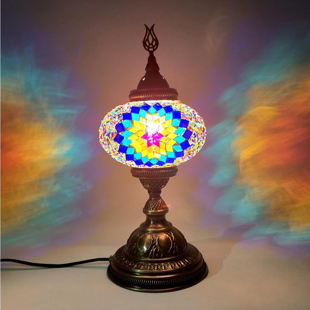 Avonni, 66136 Ailesi Otantik Masa Lambası