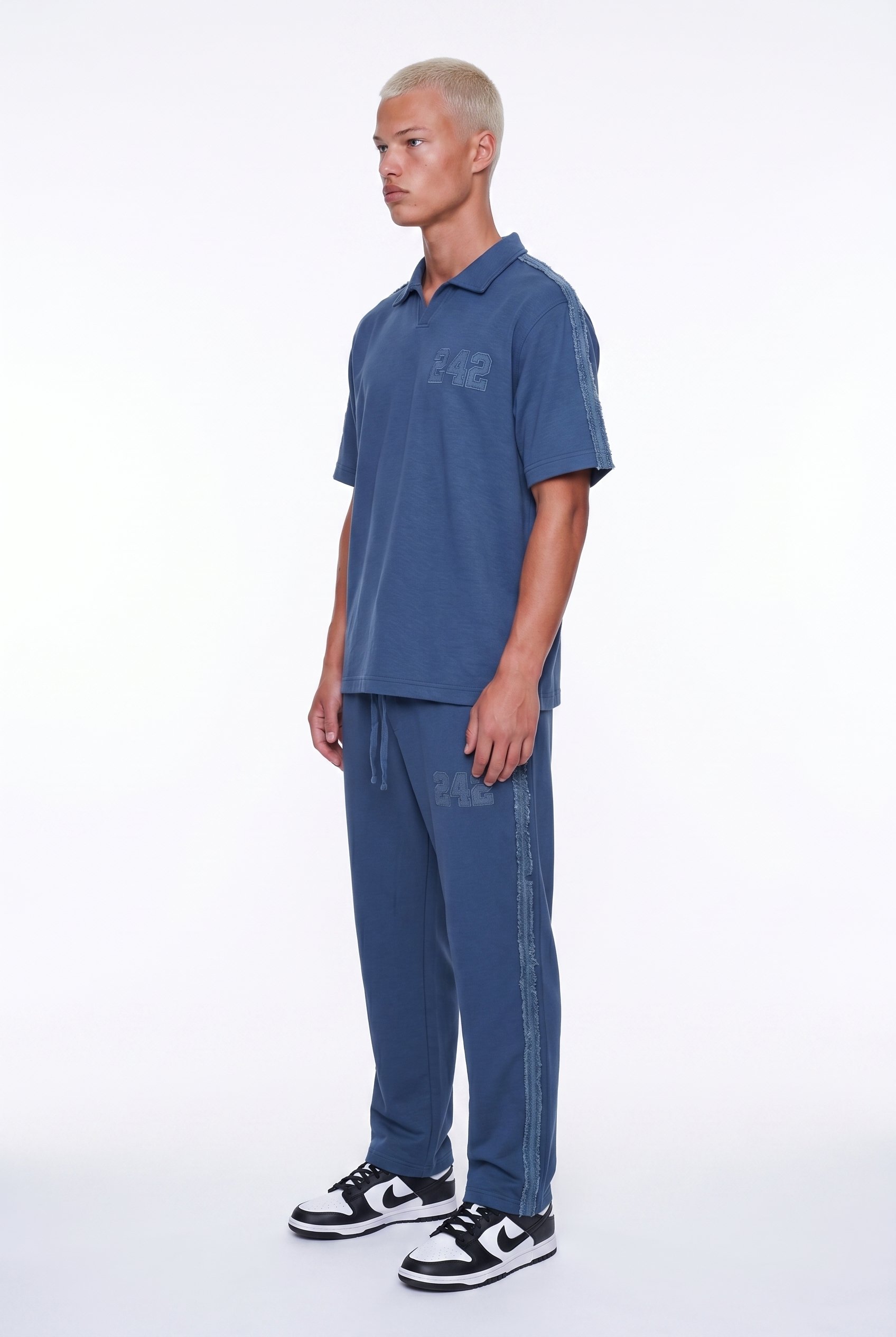 Erkek 242 Şerit Detaylı Regular Fit Eşofman Takımı Lacivert