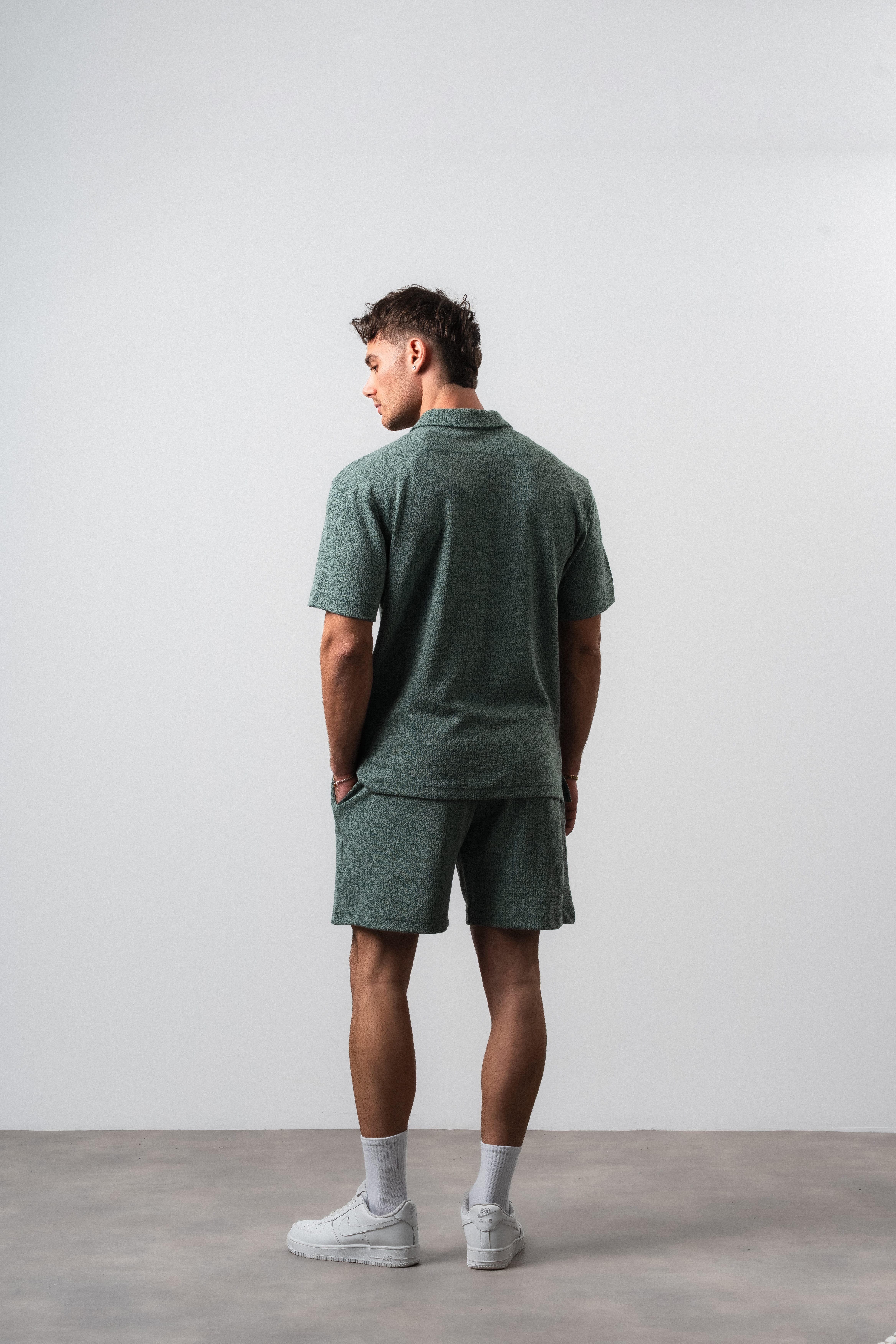 Erkek 2FLYY Yazılı Yarım Fermuarlı Regular Fit T-Shirt Şort Takım Nefti