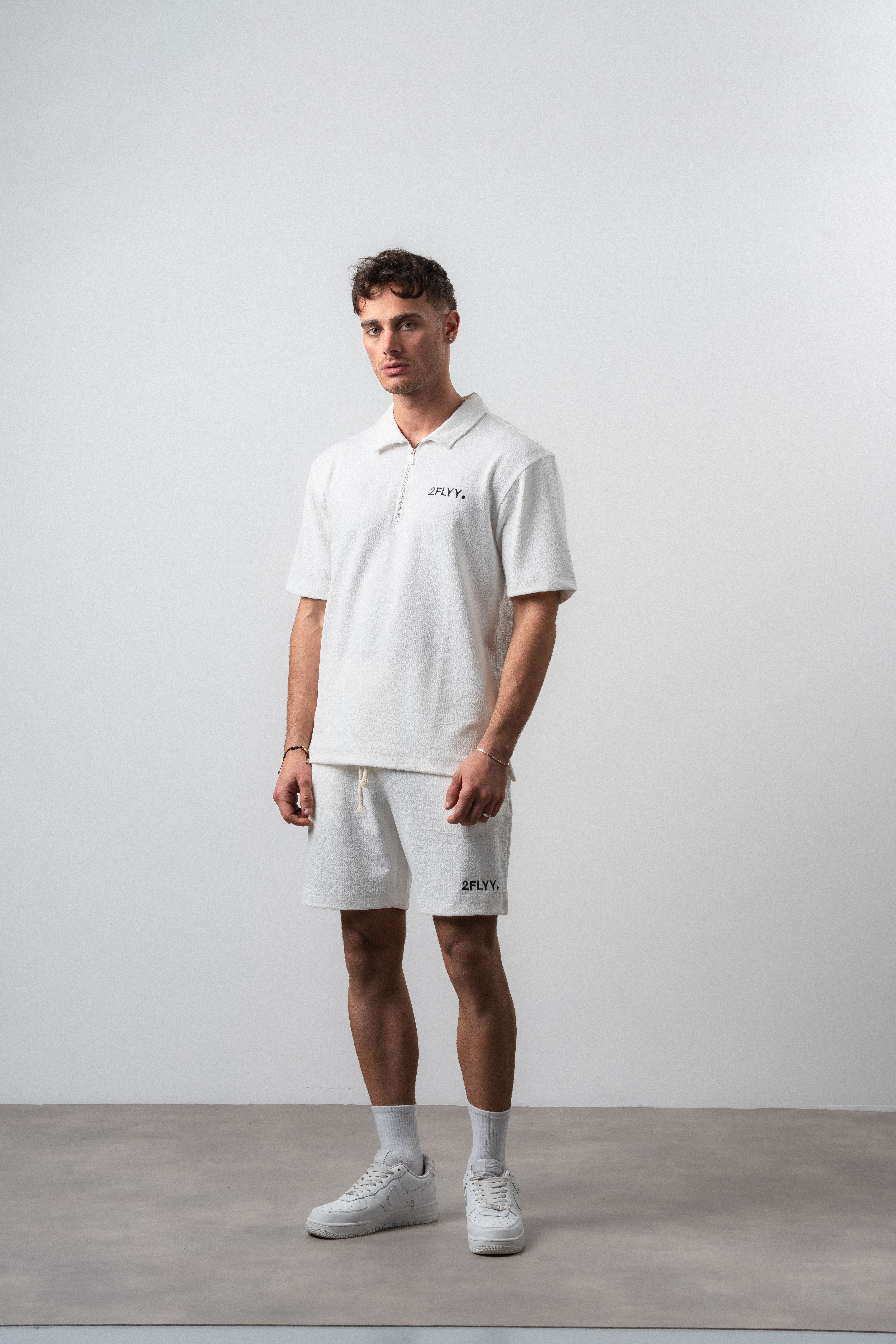 Erkek 2FLYY Yazılı Yarım Fermuarlı Regular Fit T-Shirt Ekru