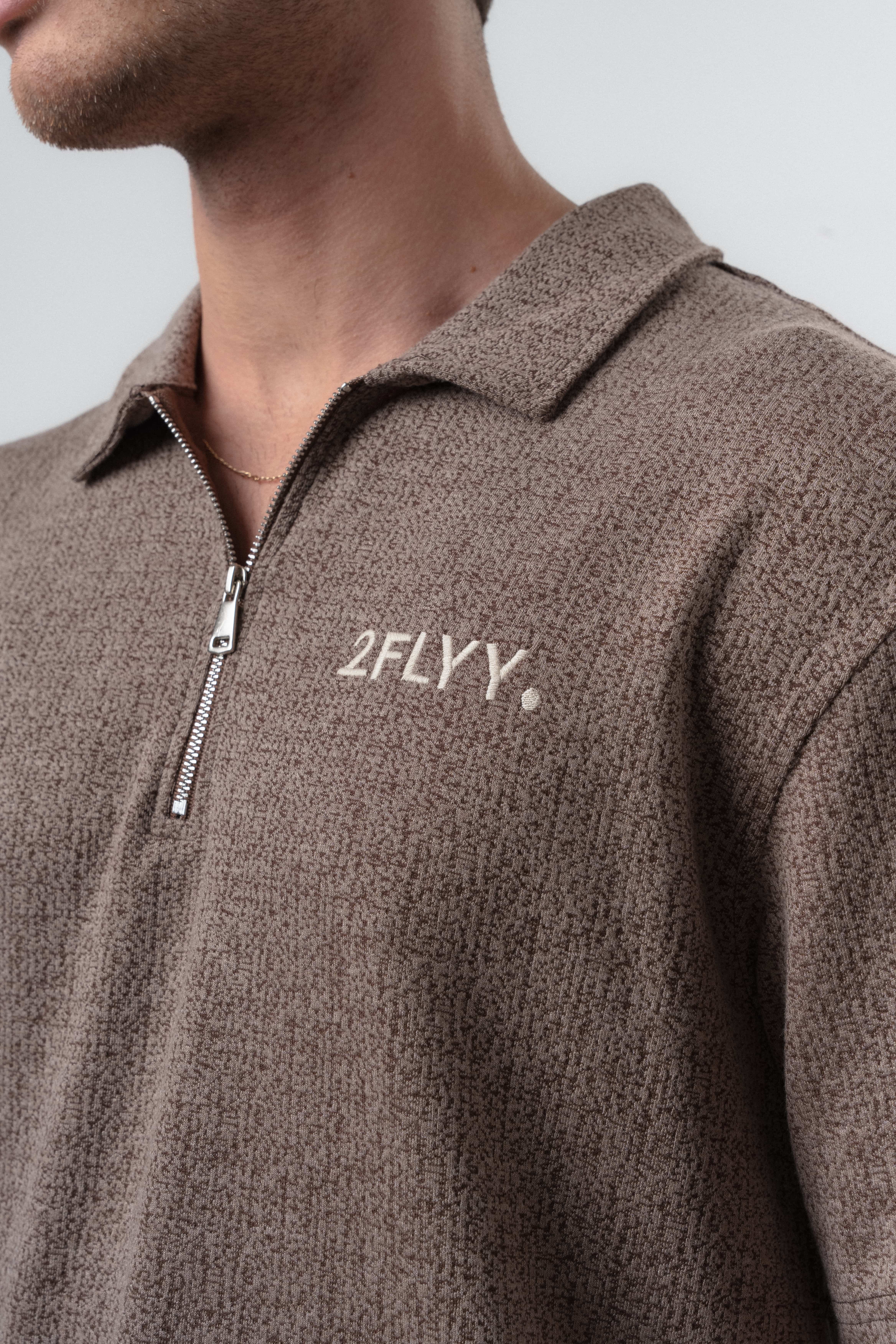 Erkek 2FLYY Yazılı Yarım Fermuarlı Regular Fit T-Shirt Şort Takım Kahve