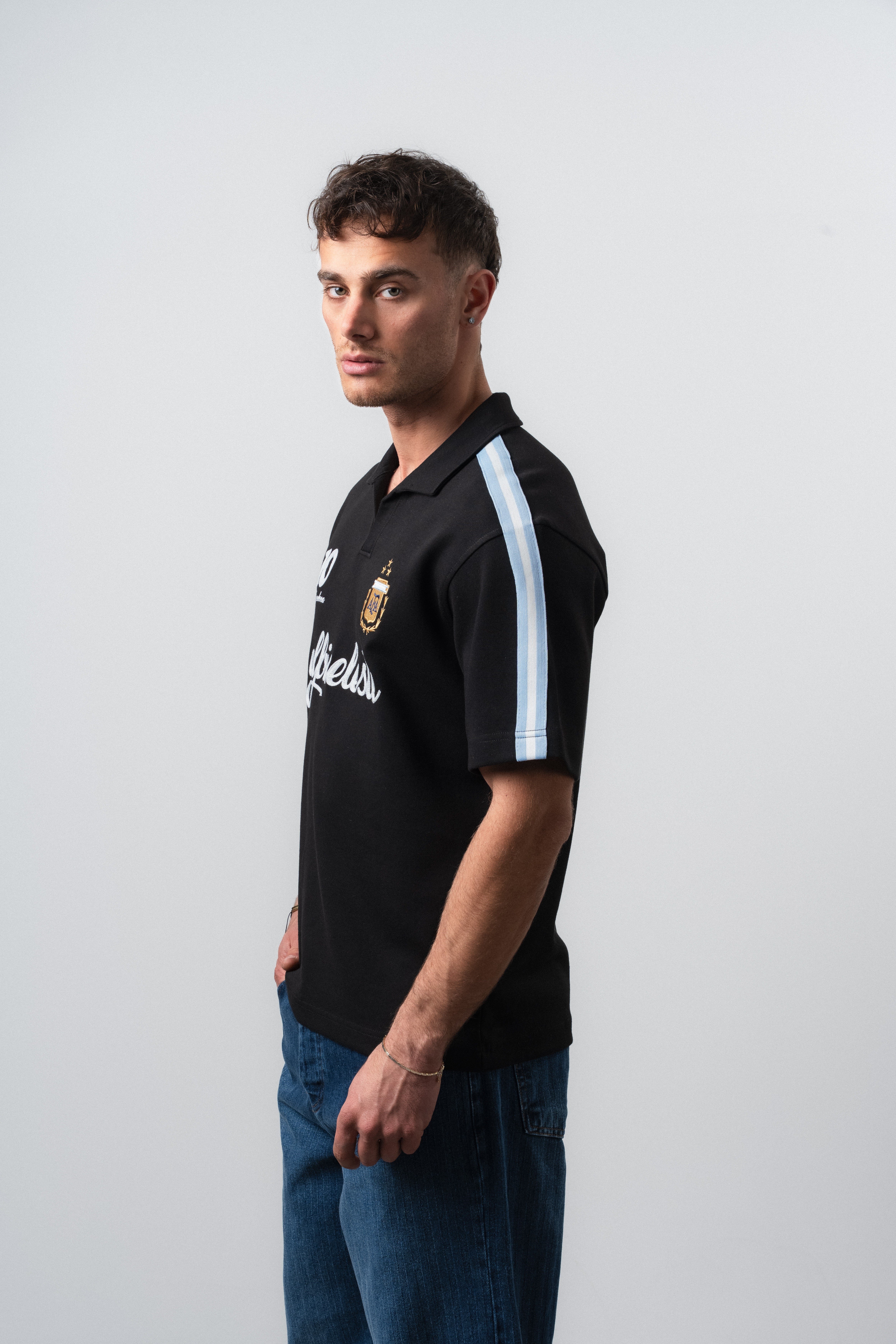 Erkek Albiceleste Dünya Kupası Regular Fit Polo Yaka Taraftar T-Shirt Siyah