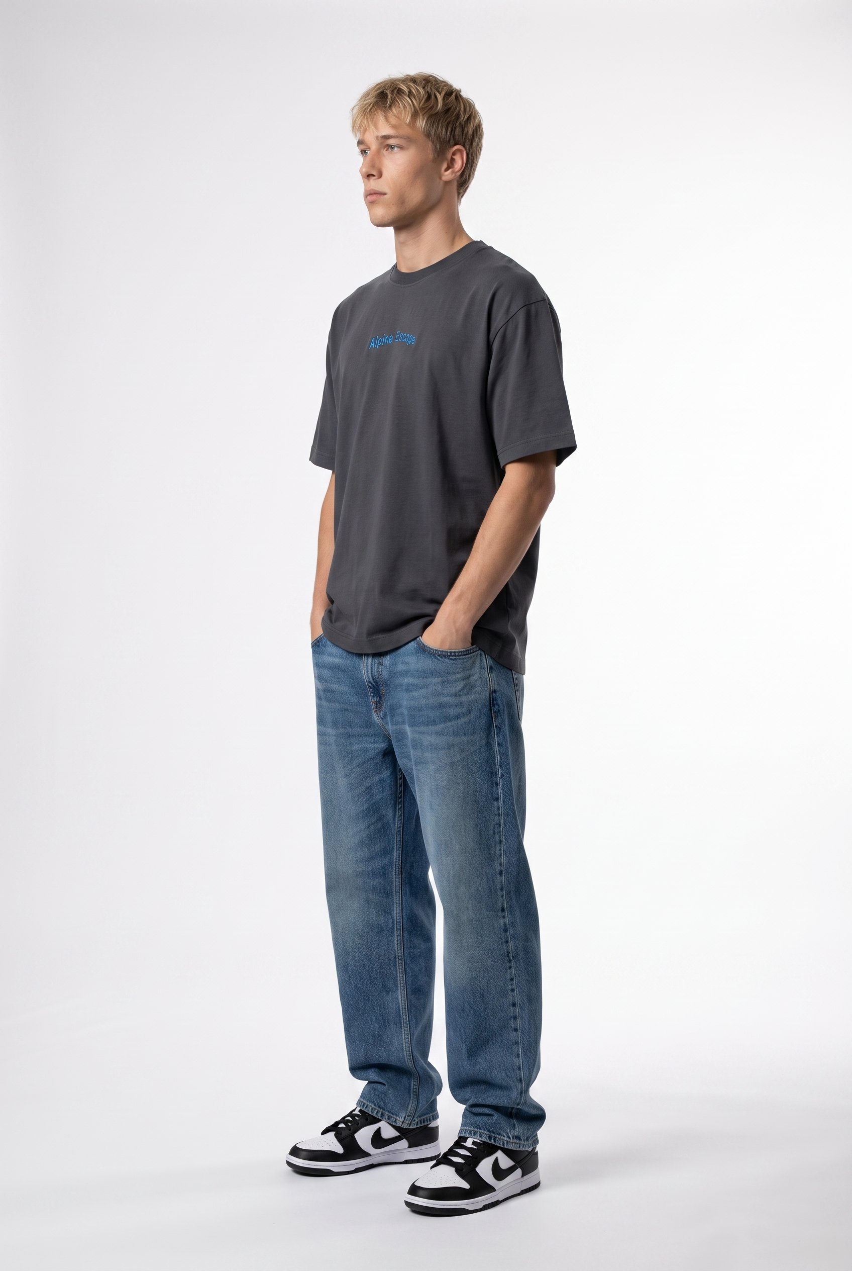 Erkek Alpine Nakışlı Oversize T-Shirt Füme