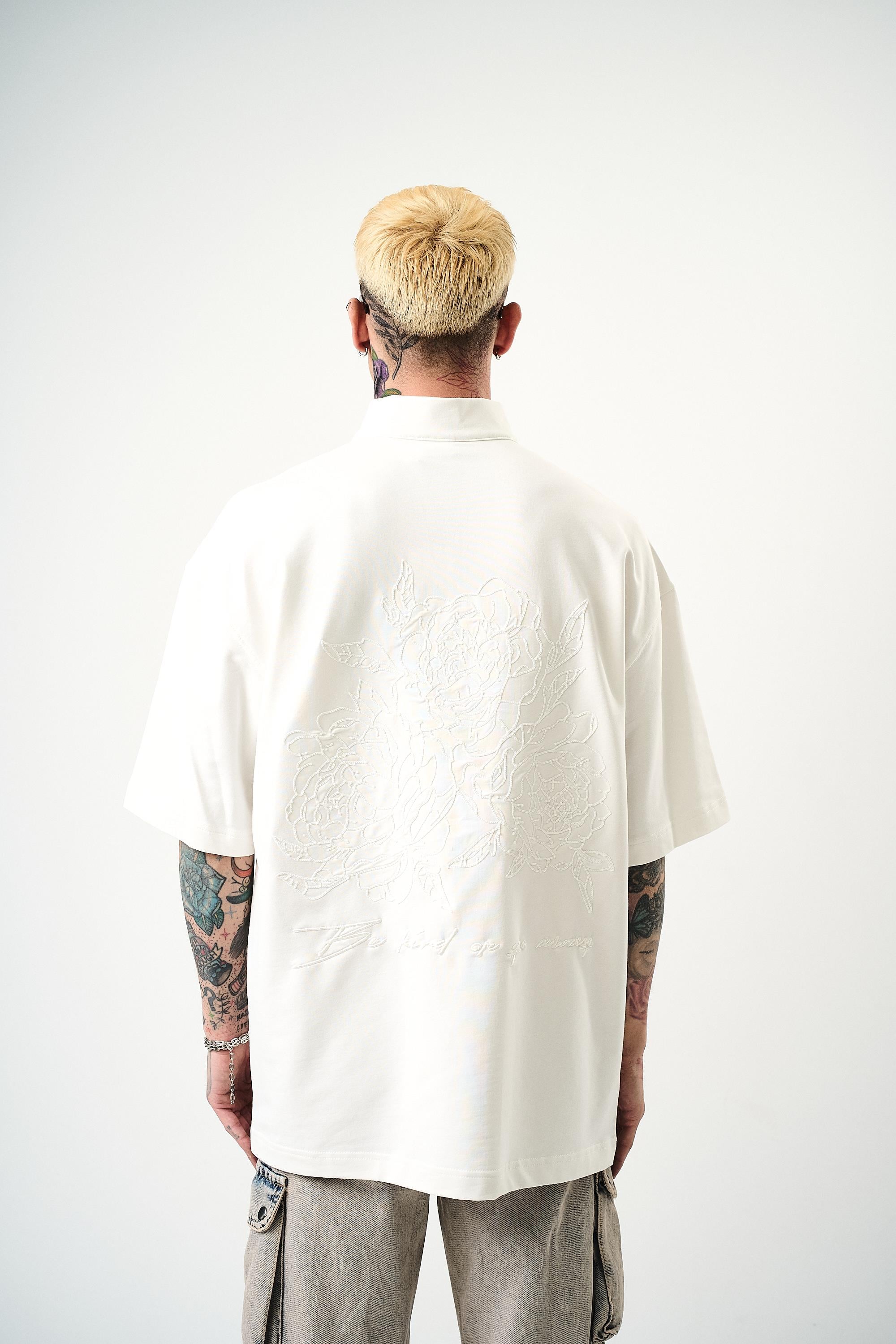 Erkek Be Kind Nakışlı Yarım Fermuarlı Oversize T-Shirt Ekru