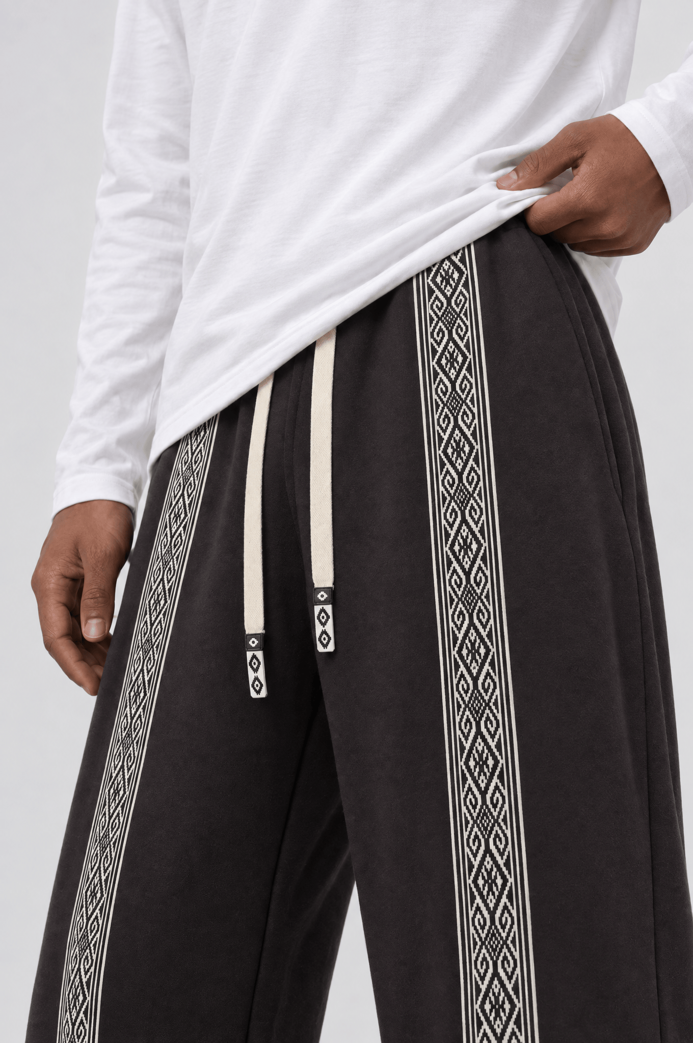Erkek Etnik Şerit Detaylı Doubleface Baggy Eşofman Altı Kahve