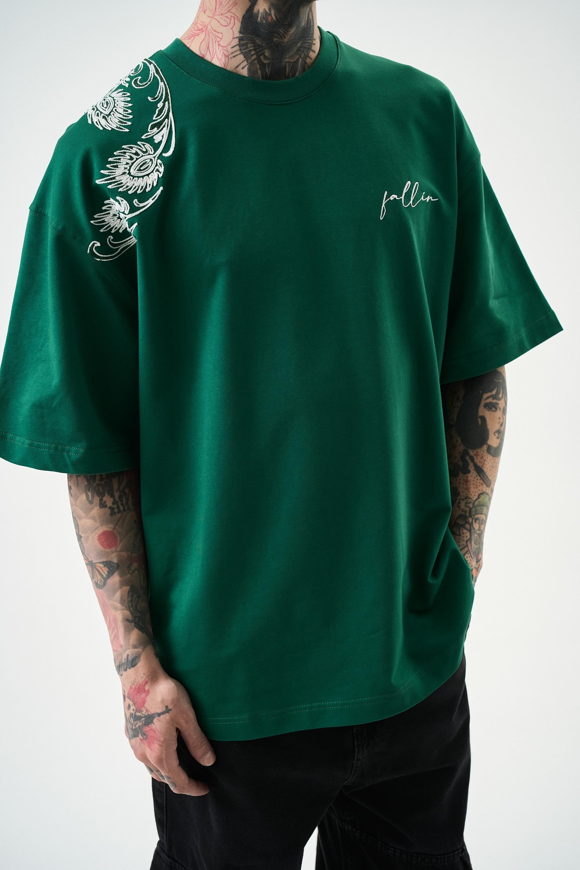 erkek-fallin-nakisli-oversize-t-shirt--9c6-bc.jpg