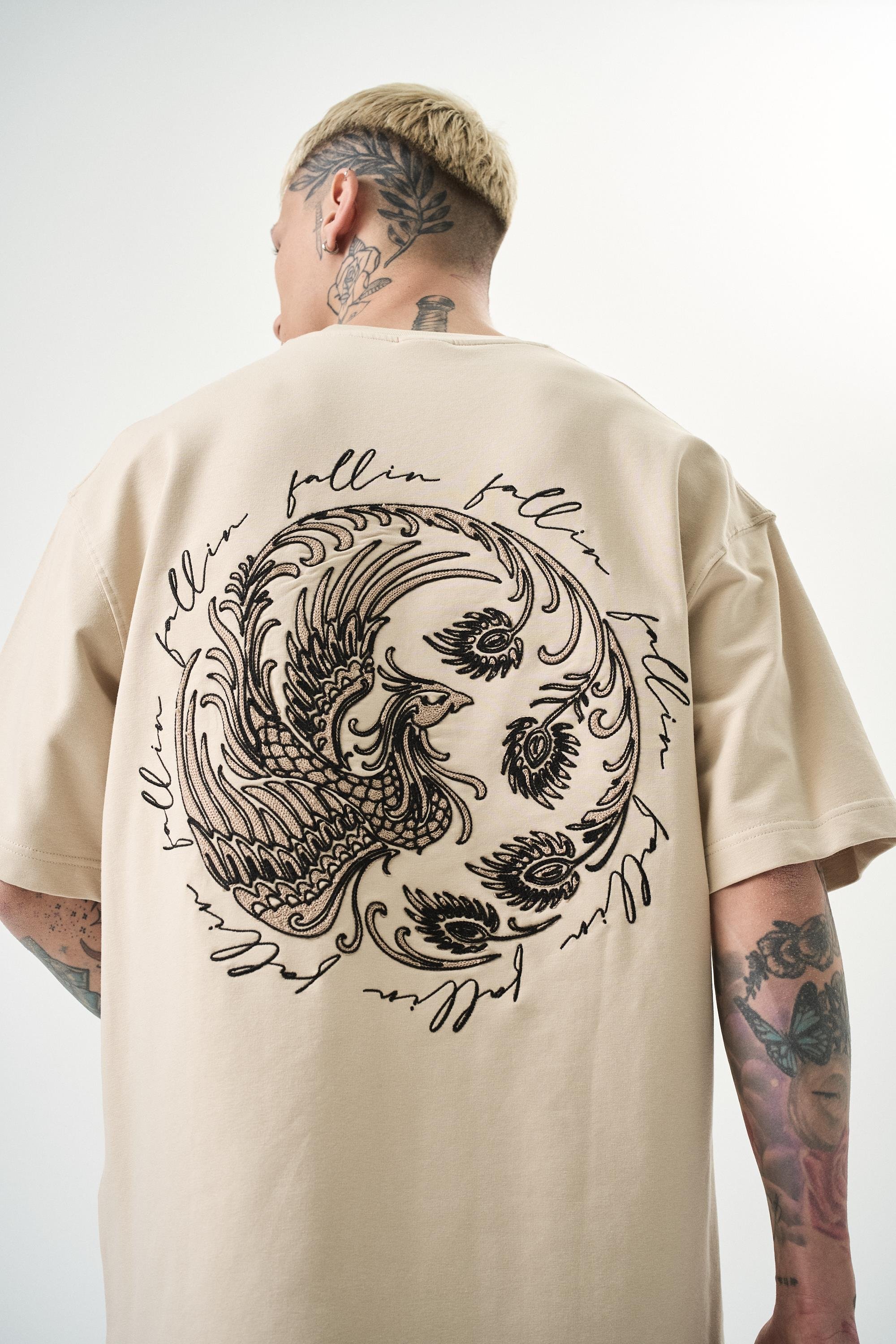 erkek-fallin-nakisli-oversize-t-shirt--b-2d51.jpg