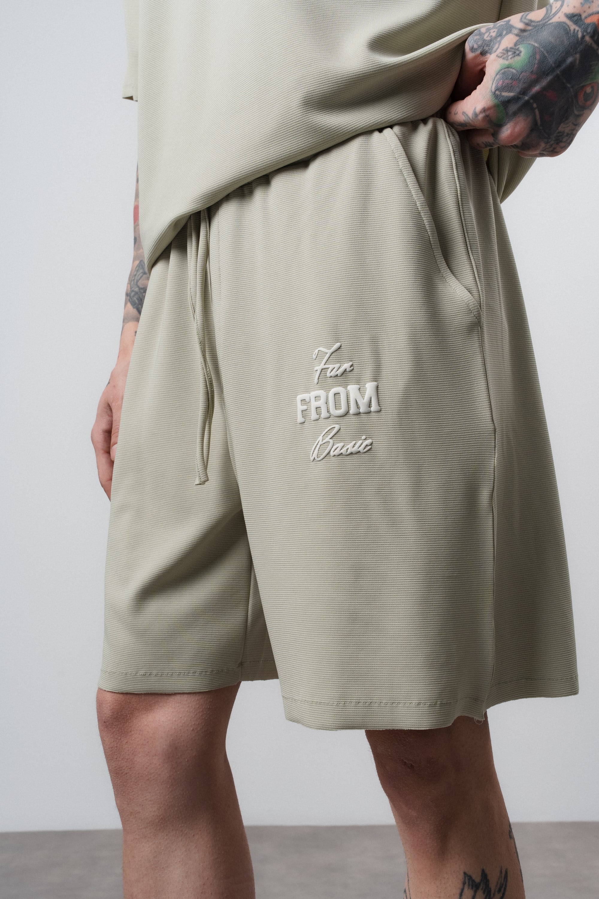 Erkek Far From Basic Baskılı Regular Fit T-Shirt Şort Takım Yeşil