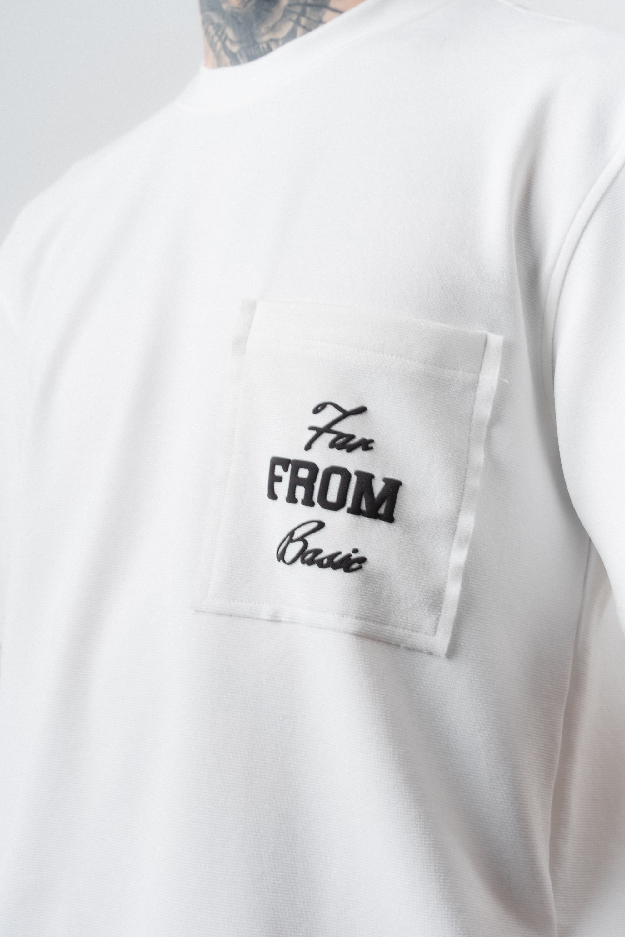Erkek Far From Basic Baskılı Regular Fit T-Shirt Şort Takım Ekru