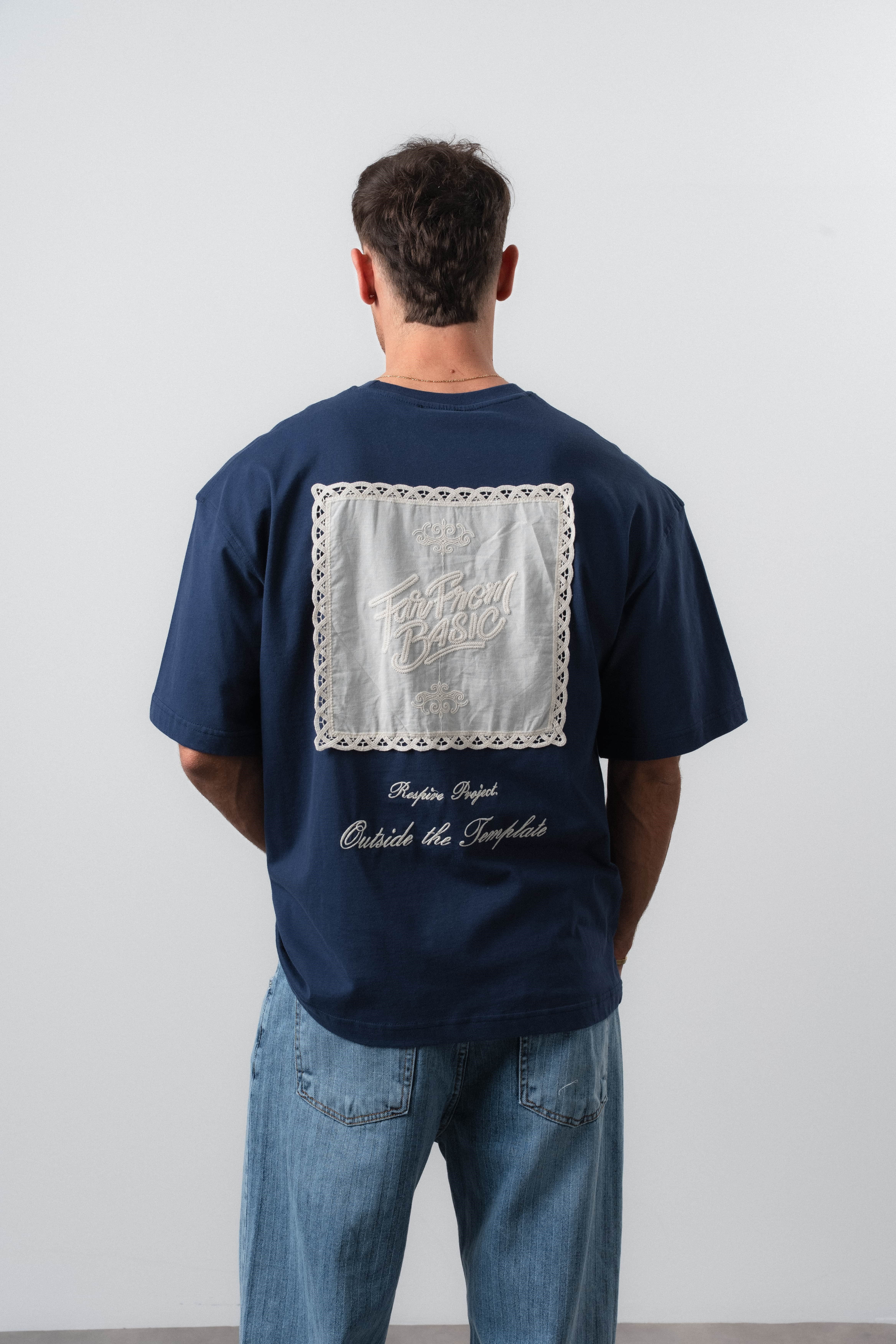 Erkek Far From Basic Nakışlı Oversize T-Shirt Lacivert