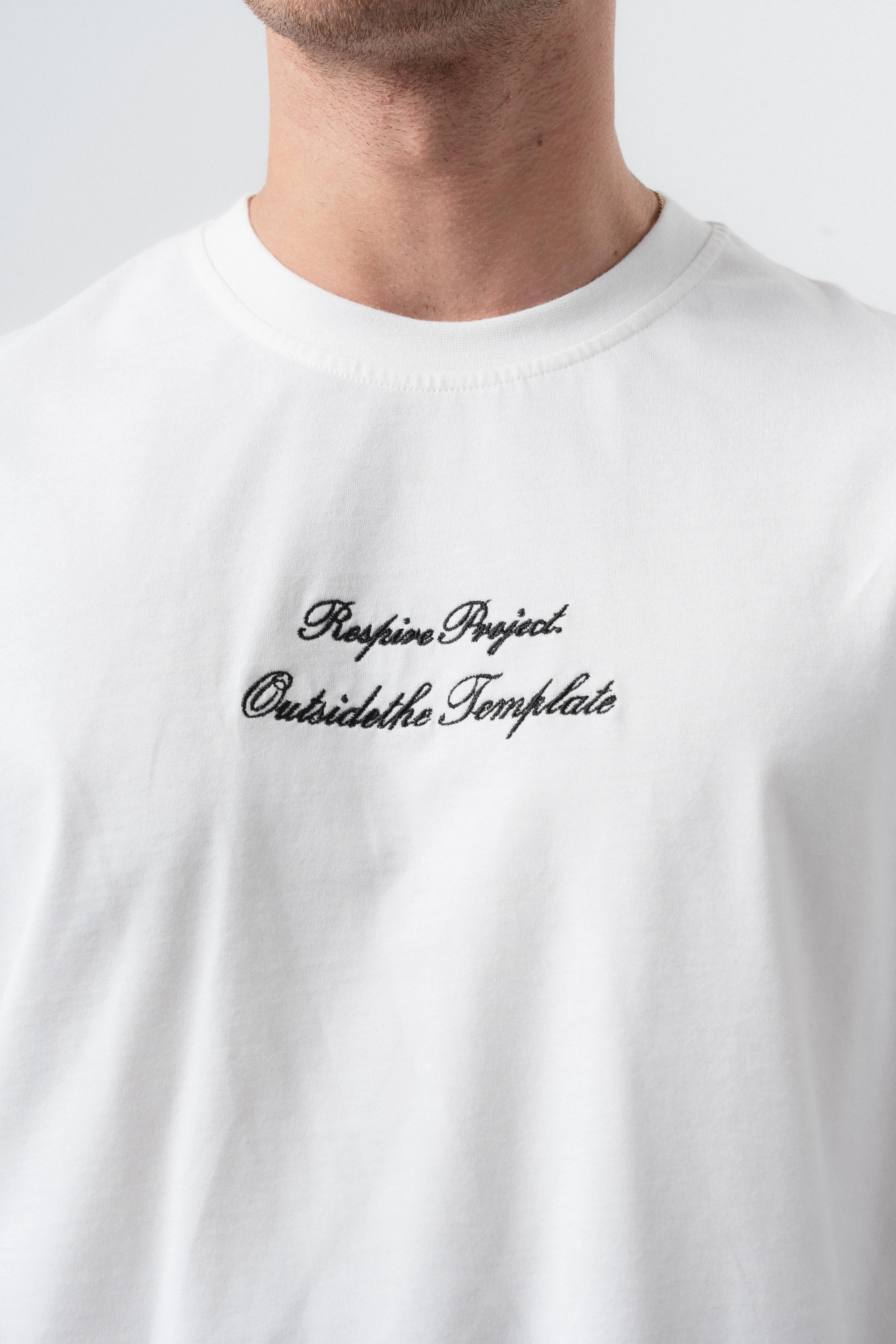 Erkek Far From Basic Nakışlı Oversize T-Shirt Ekru