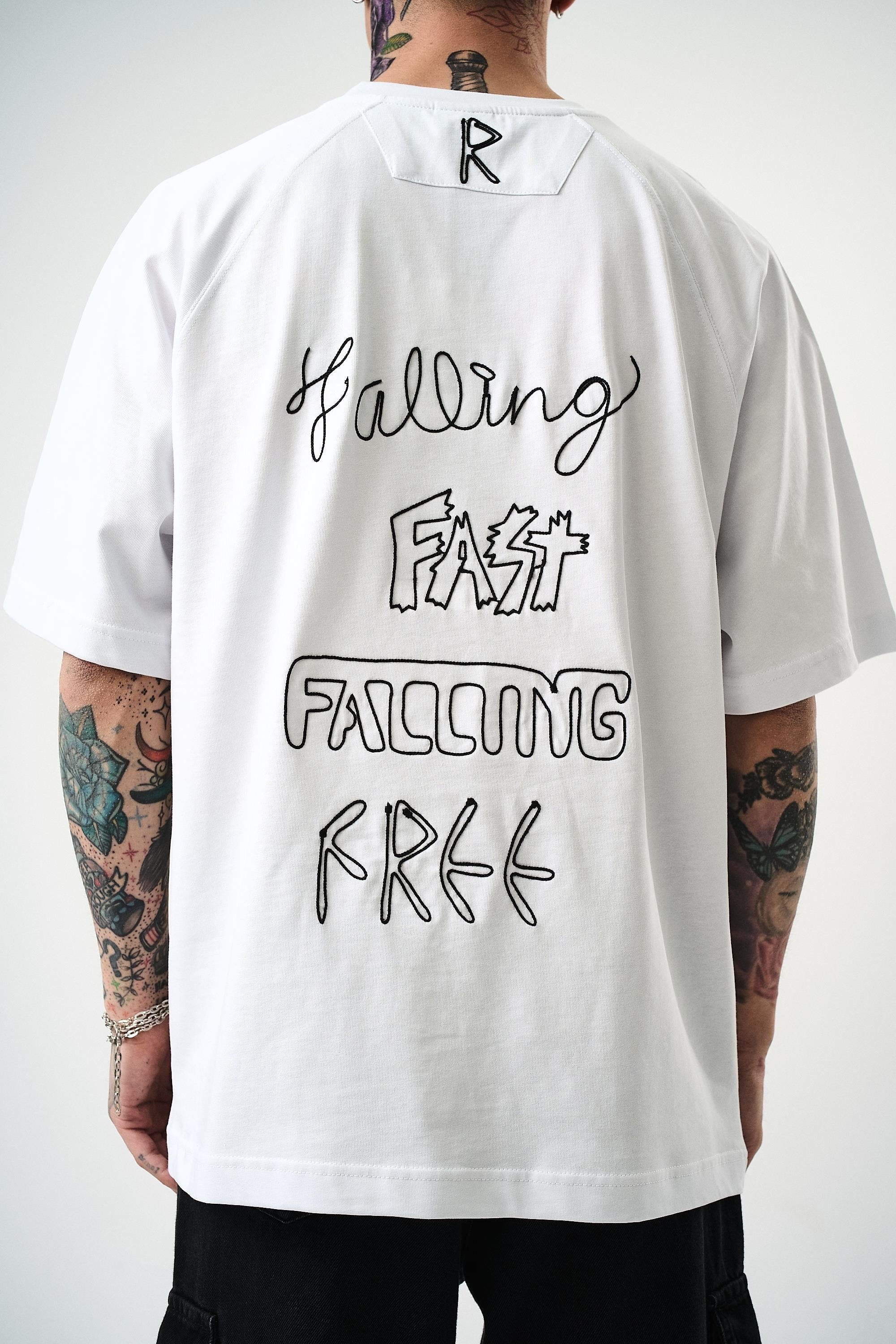 erkek-fast-nakisli-oversize-t-shirt-be--6546-.jpg