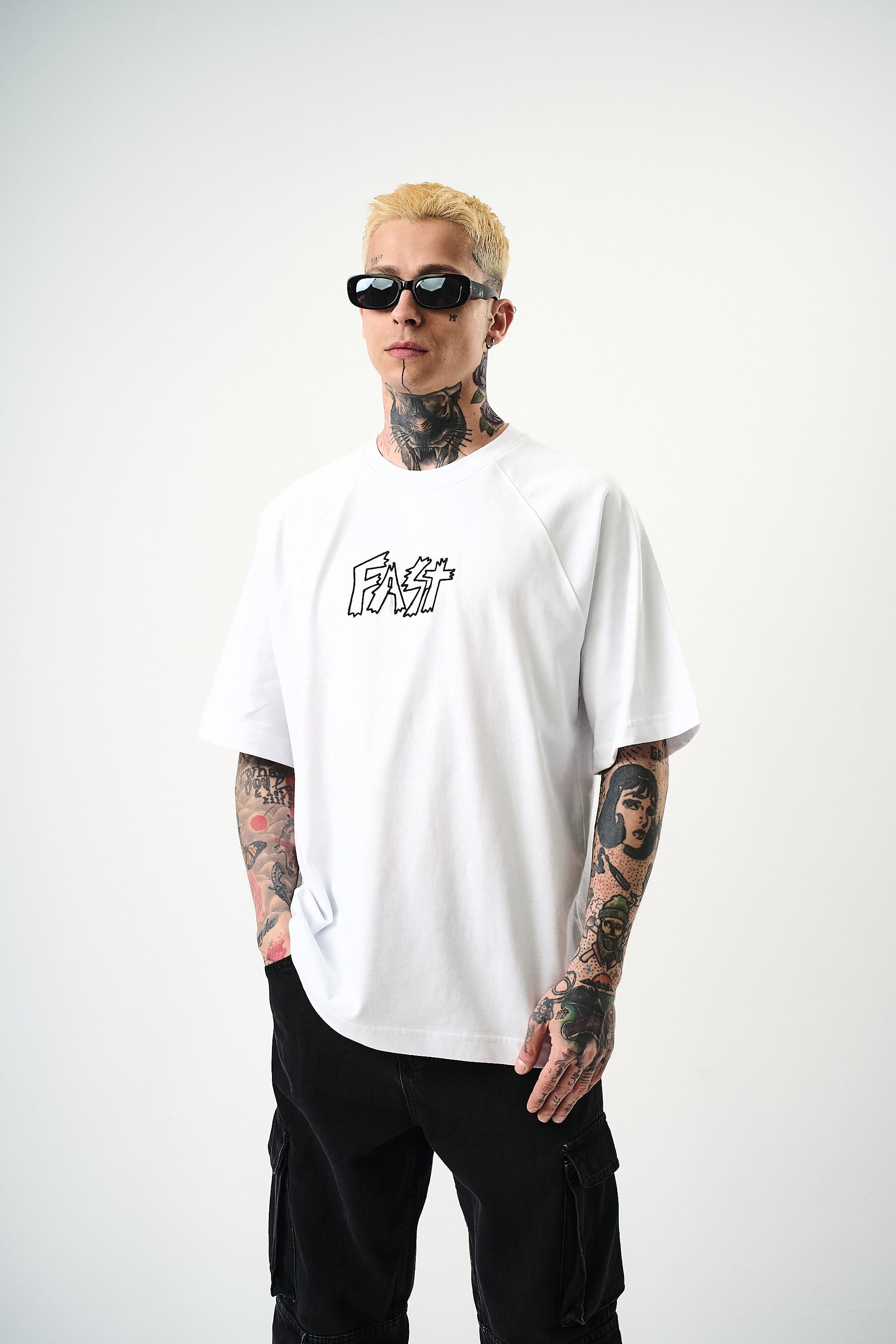 Erkek Fast Nakışlı Oversize T-Shirt Beyaz