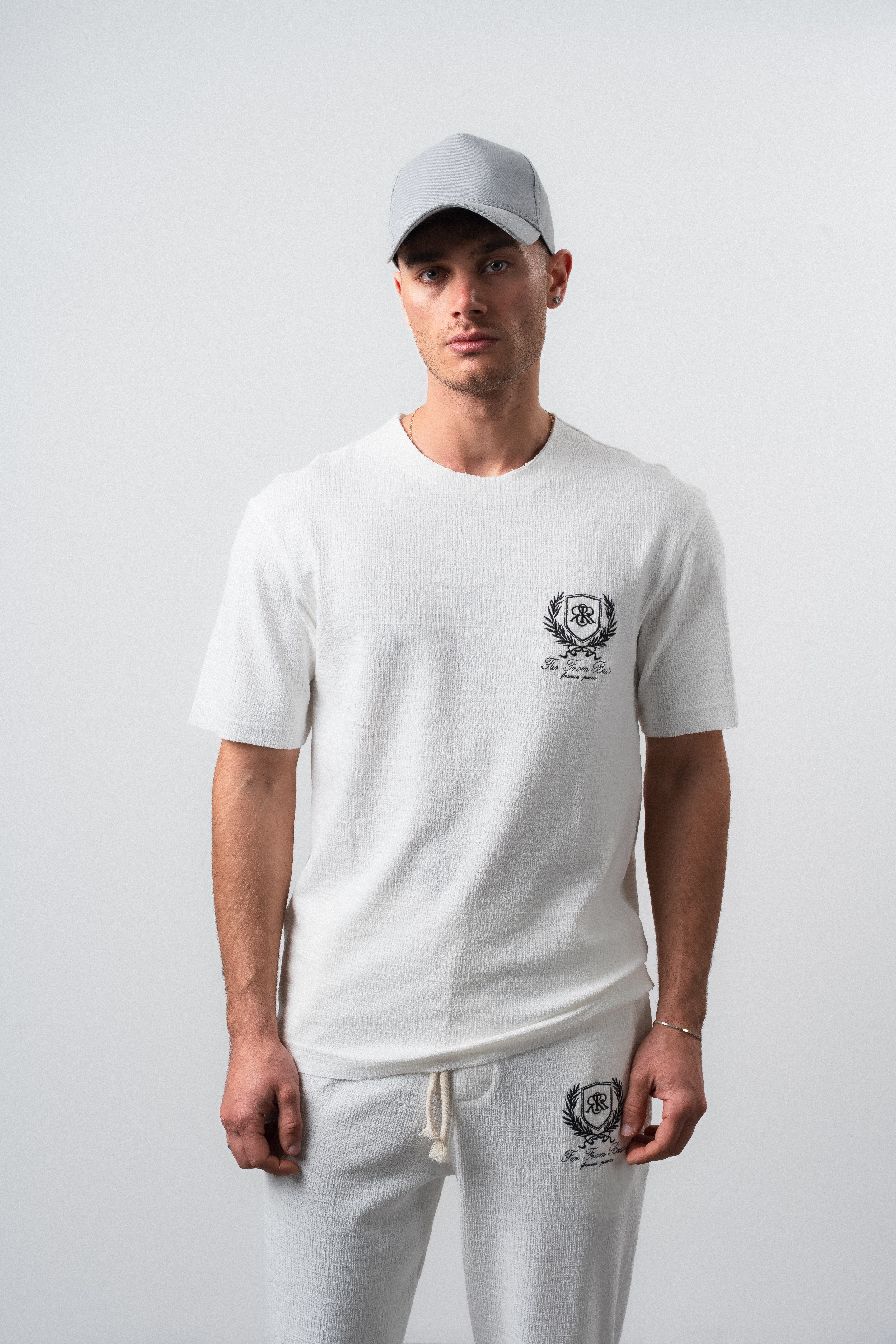 Erkek FFB Pis Dikişli T-Shirt Ekru