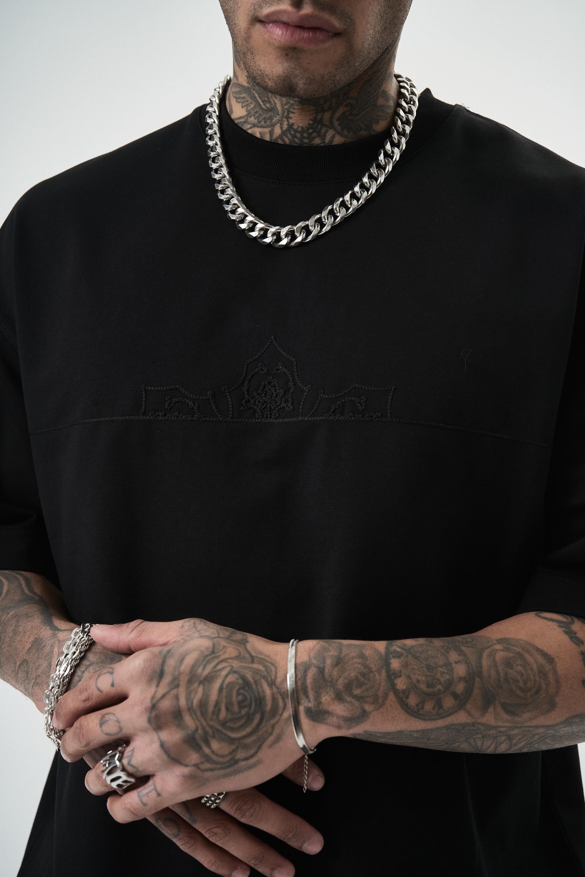 erkek-focus-nakis-detayli-oversize-t-s-c8bd5-.jpg
