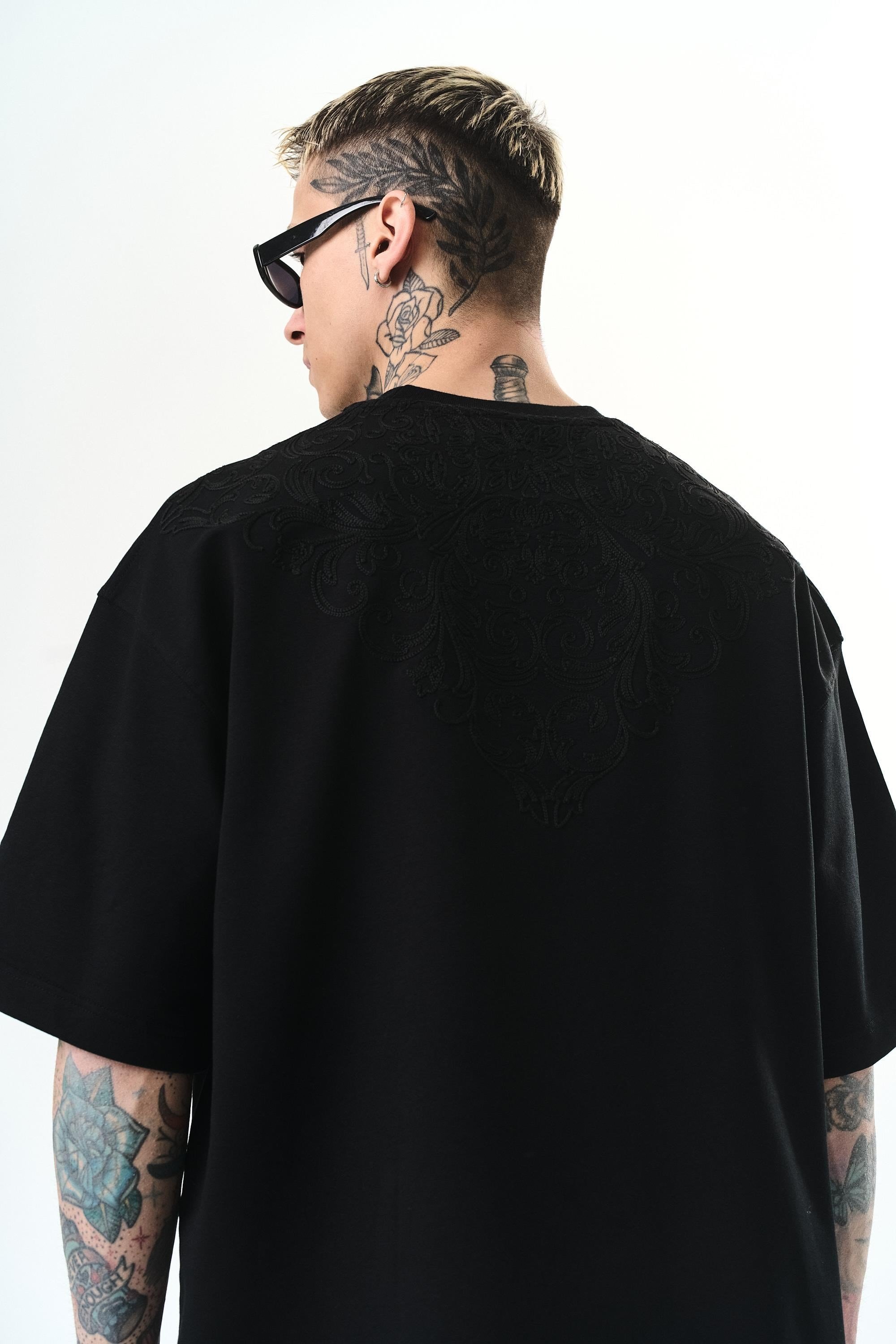 erkek-goodly-nakisli-oversize-t-shirt--49da-b.jpg