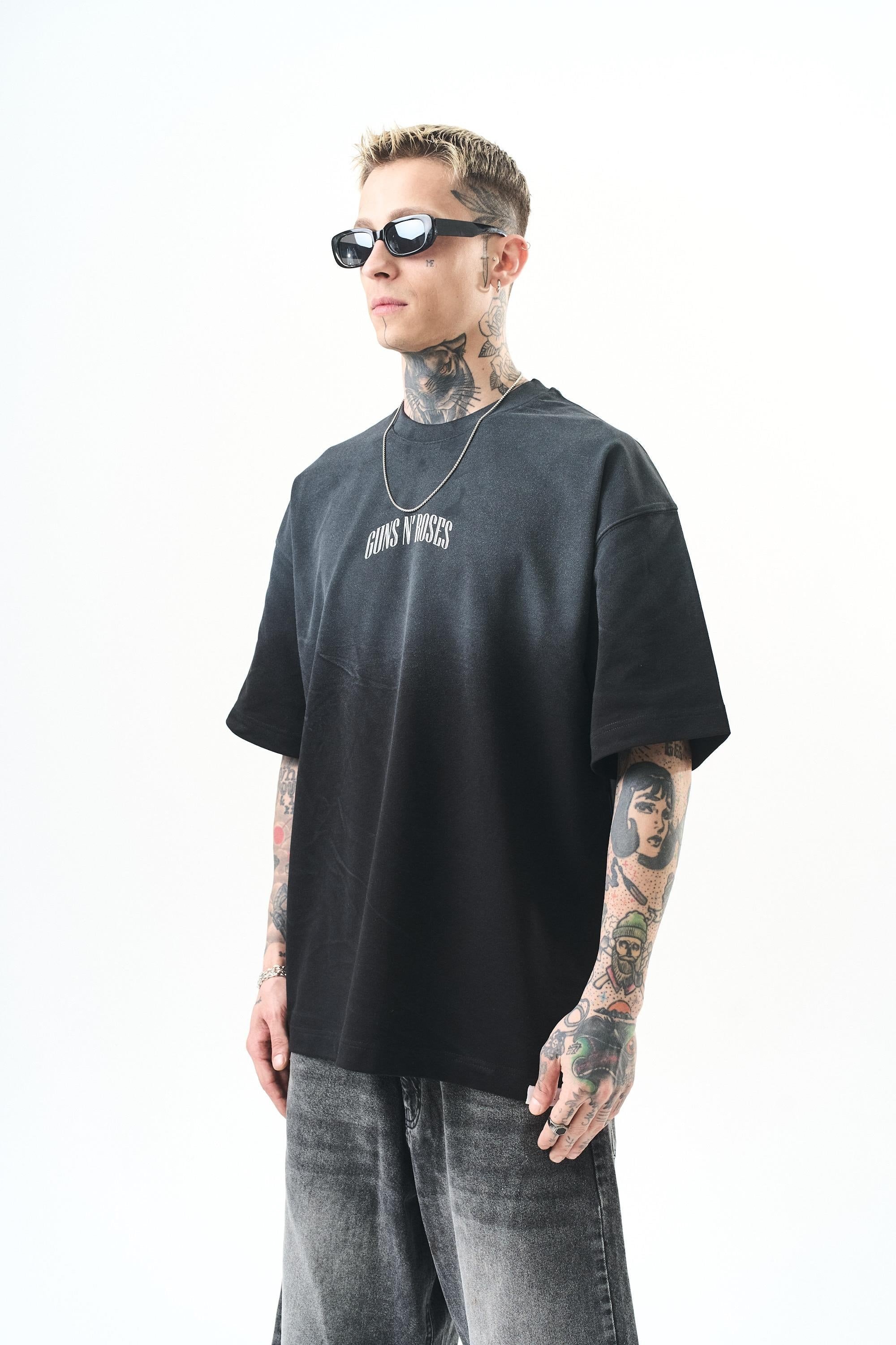 erkek-guns-roses-baskili-oversize-t-sh-b2-3c1.jpg
