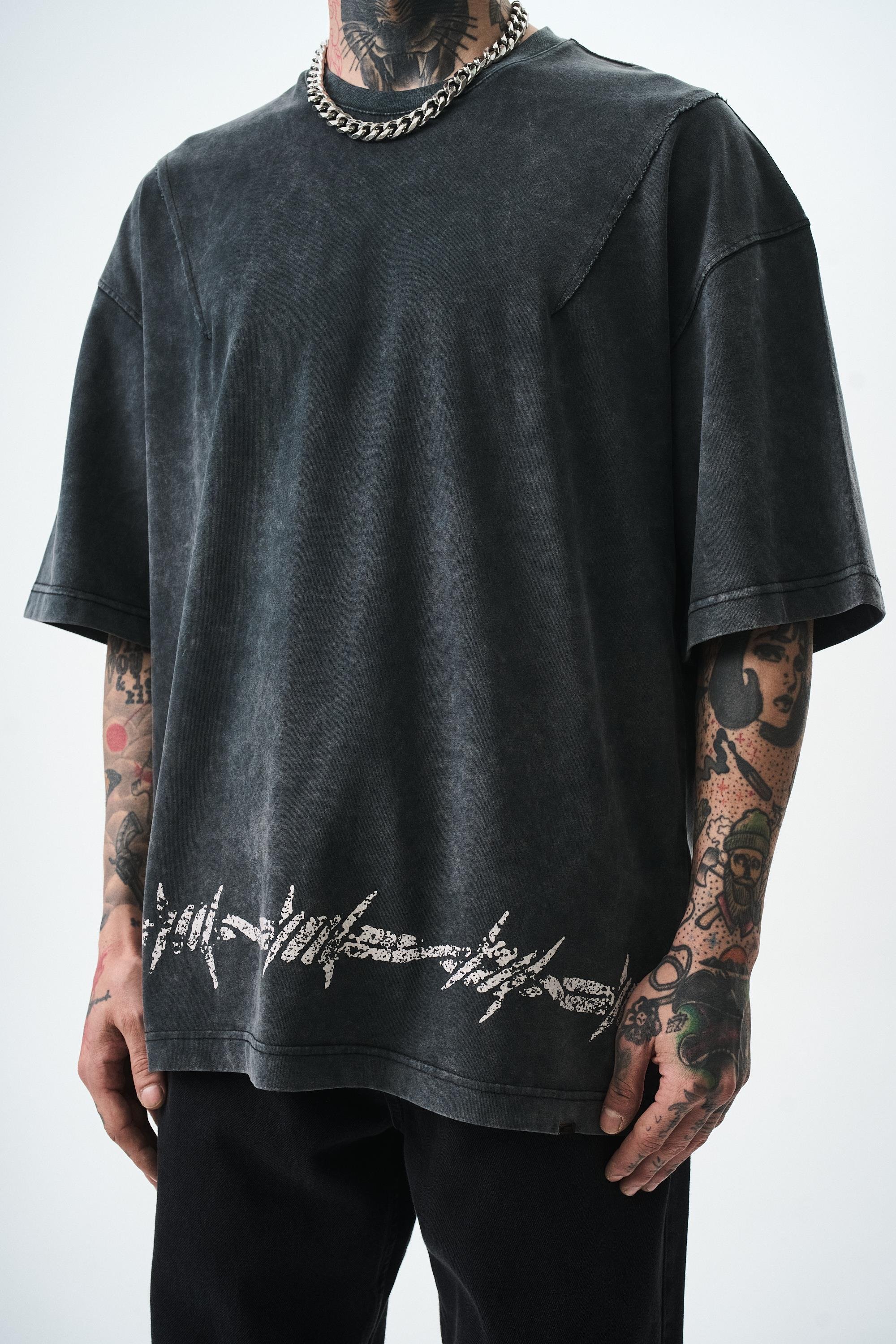 erkek-hell-baskili-yikamali-oversize-t--403b-.jpg