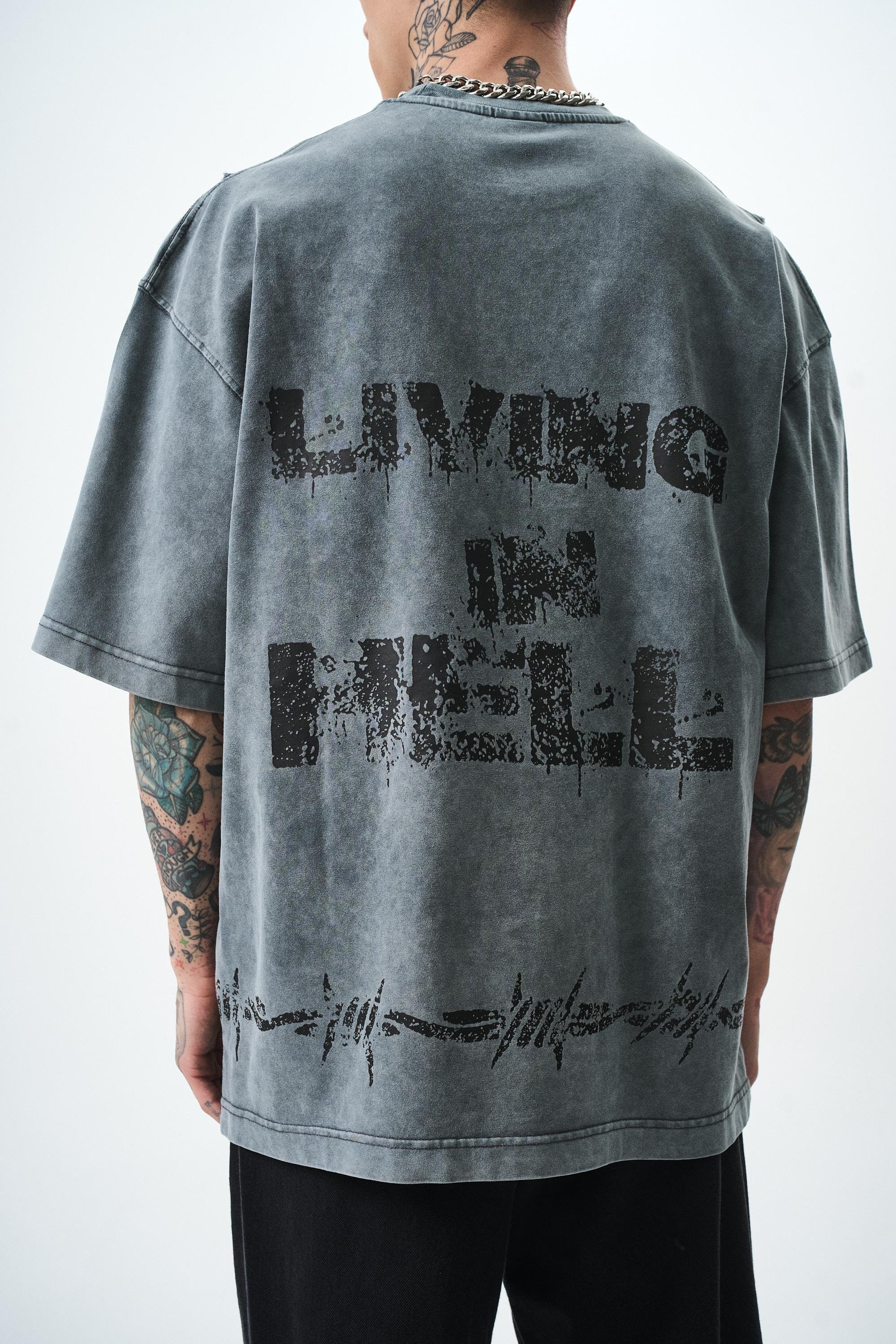 erkek-hell-baskili-yikamali-oversize-t-0d987a.jpg
