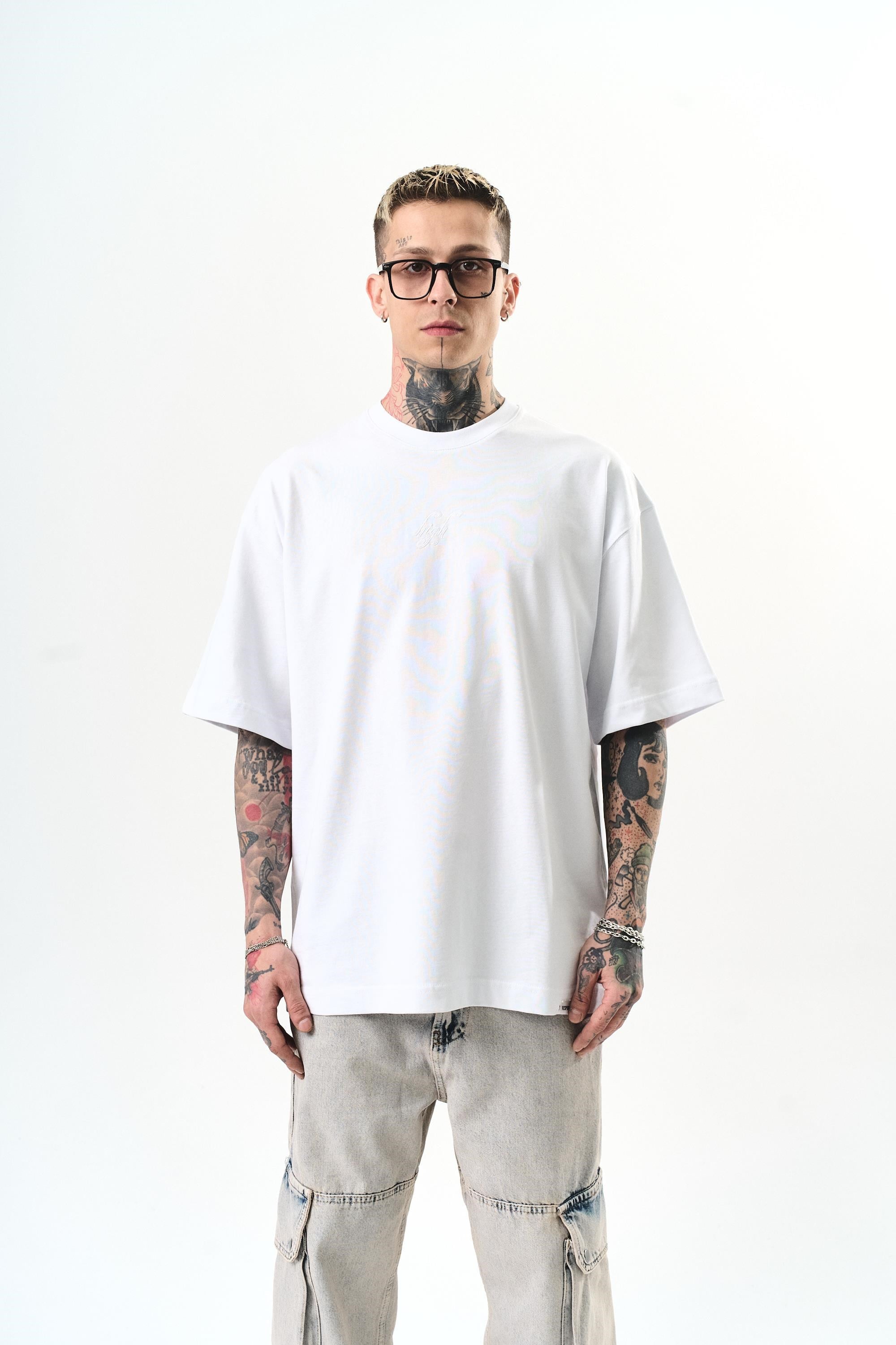 erkek-high-nakisli-oversize-t-shirt-be--4d00d.jpg