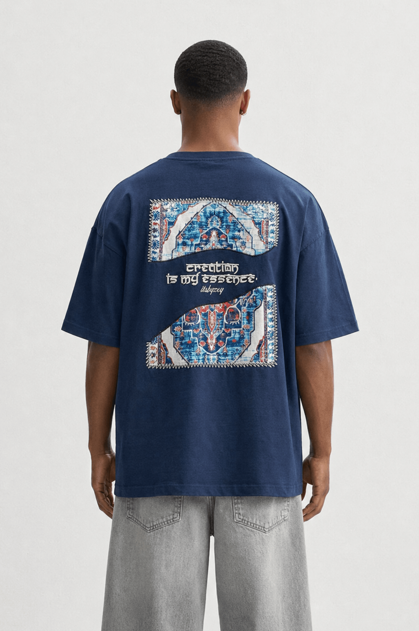 Erkek Itsbyzey Nakış Detaylı Oversize T-Shirt Lacivert