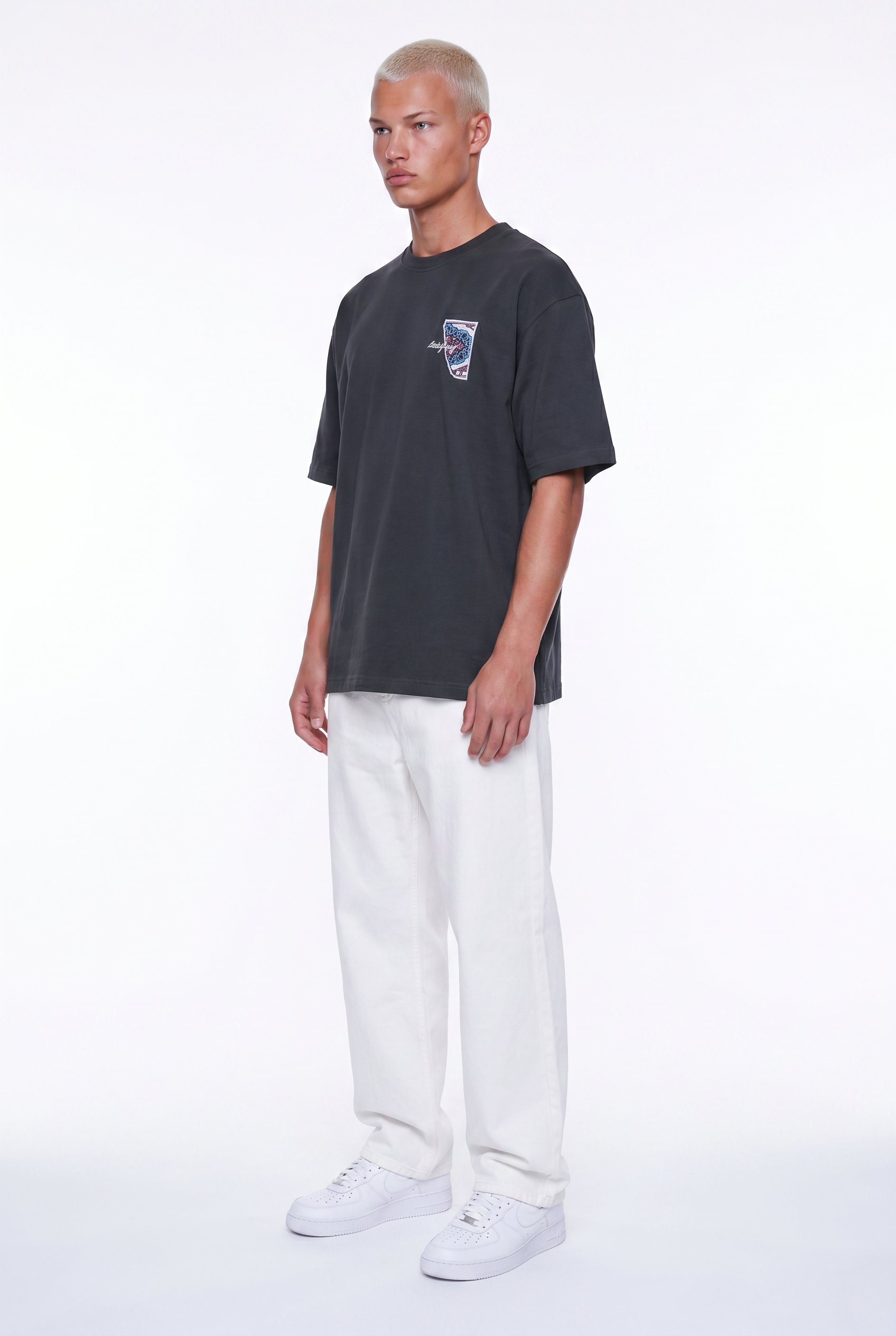 Erkek Itsbyzey Nakış Detaylı Oversize T-Shirt Füme