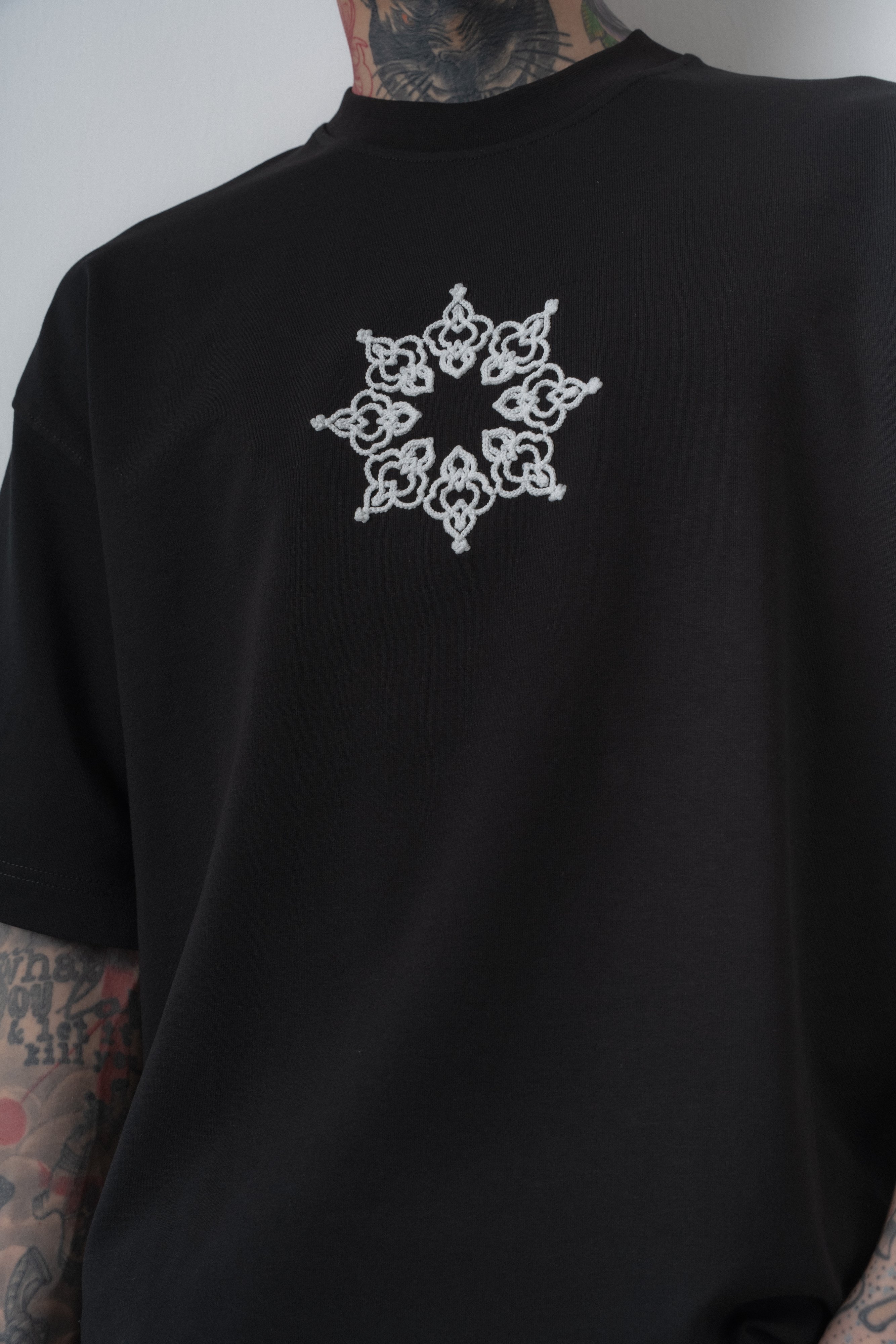 Erkek Itsbyzey Nakışlı Oversize T-Shirt Siyah