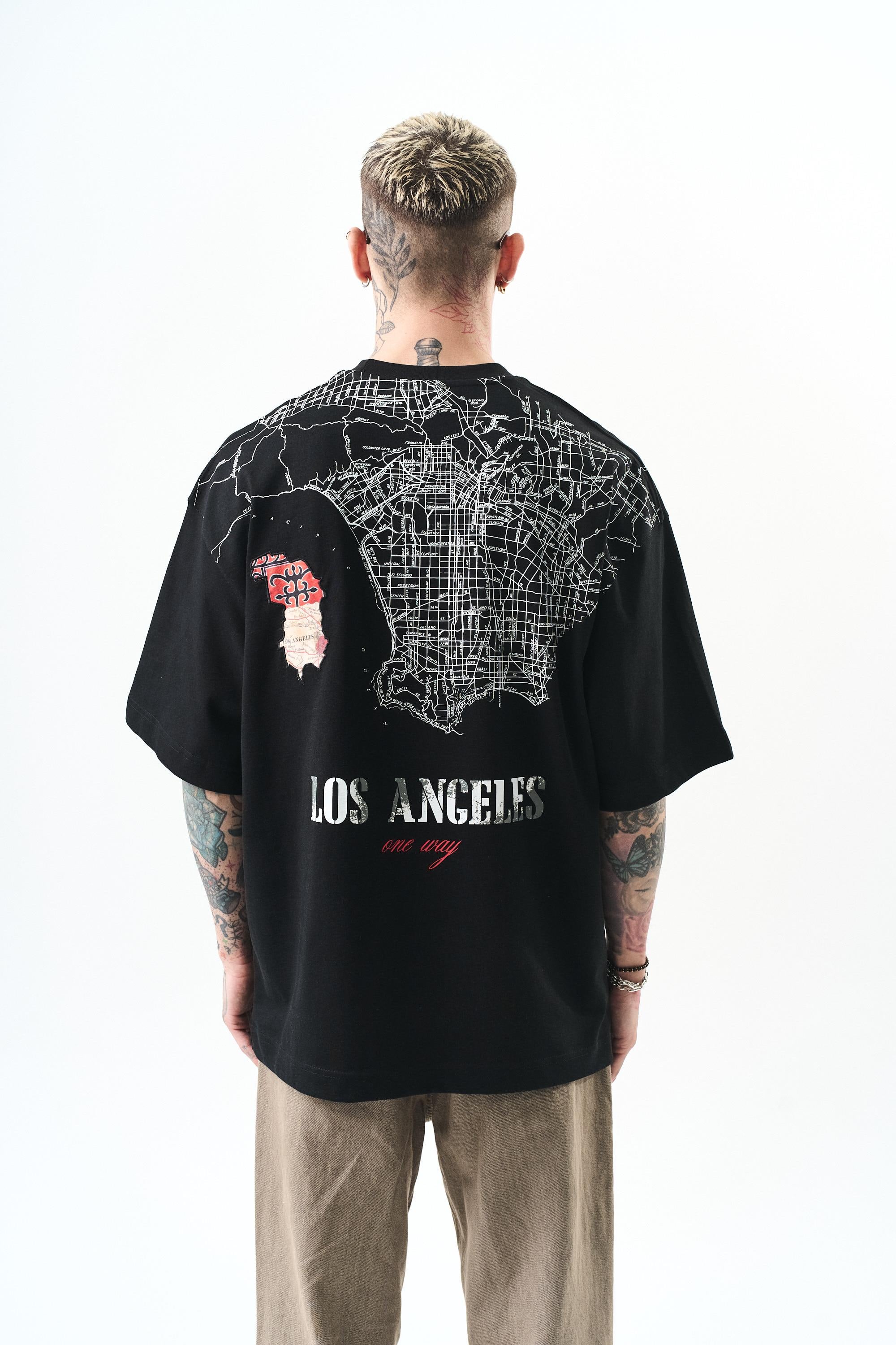 erkek-los-angeles-baskili-oversize-t-s-67-9b3.jpg