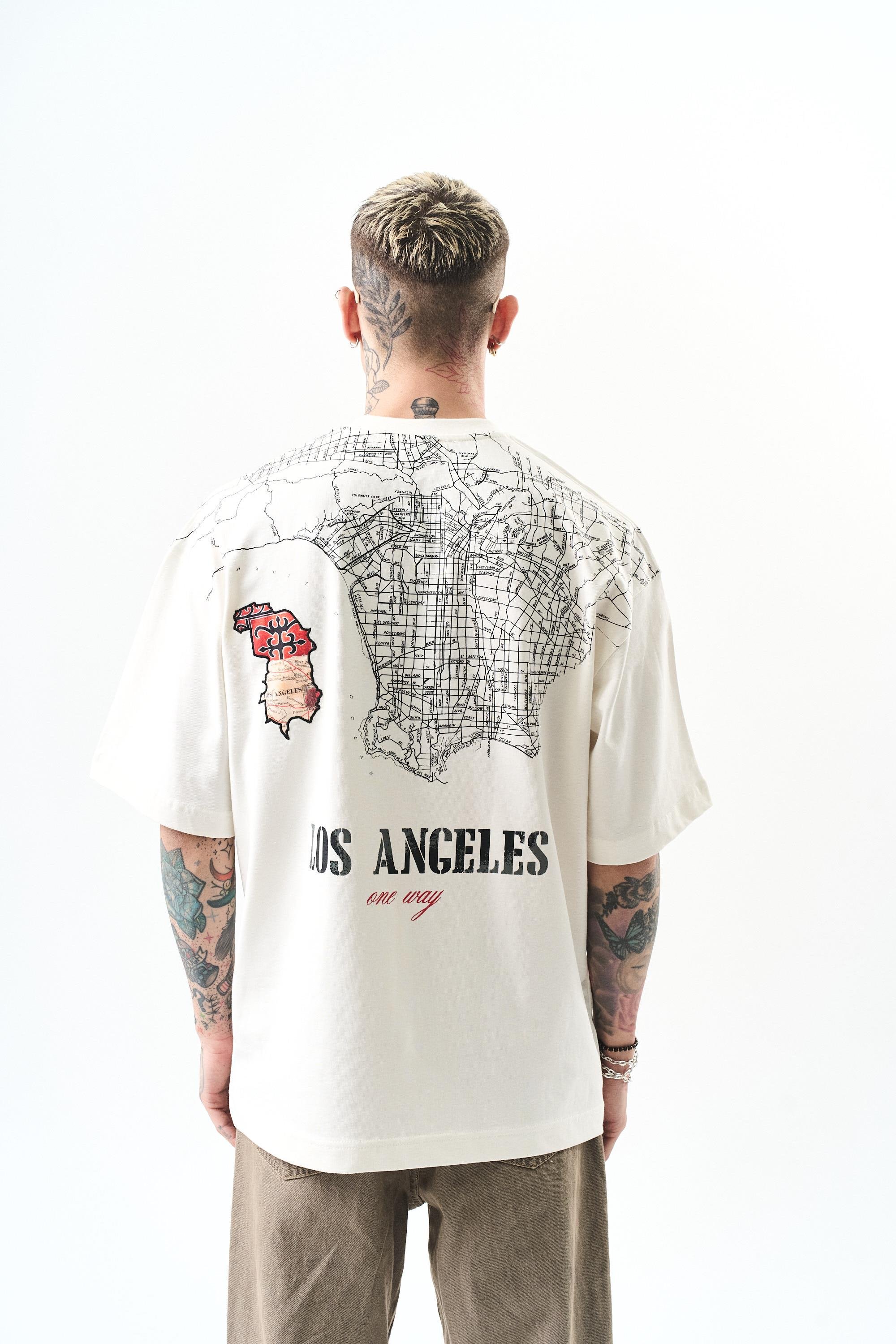 erkek-los-angeles-baskili-oversize-t-s-e-e7ca.jpg