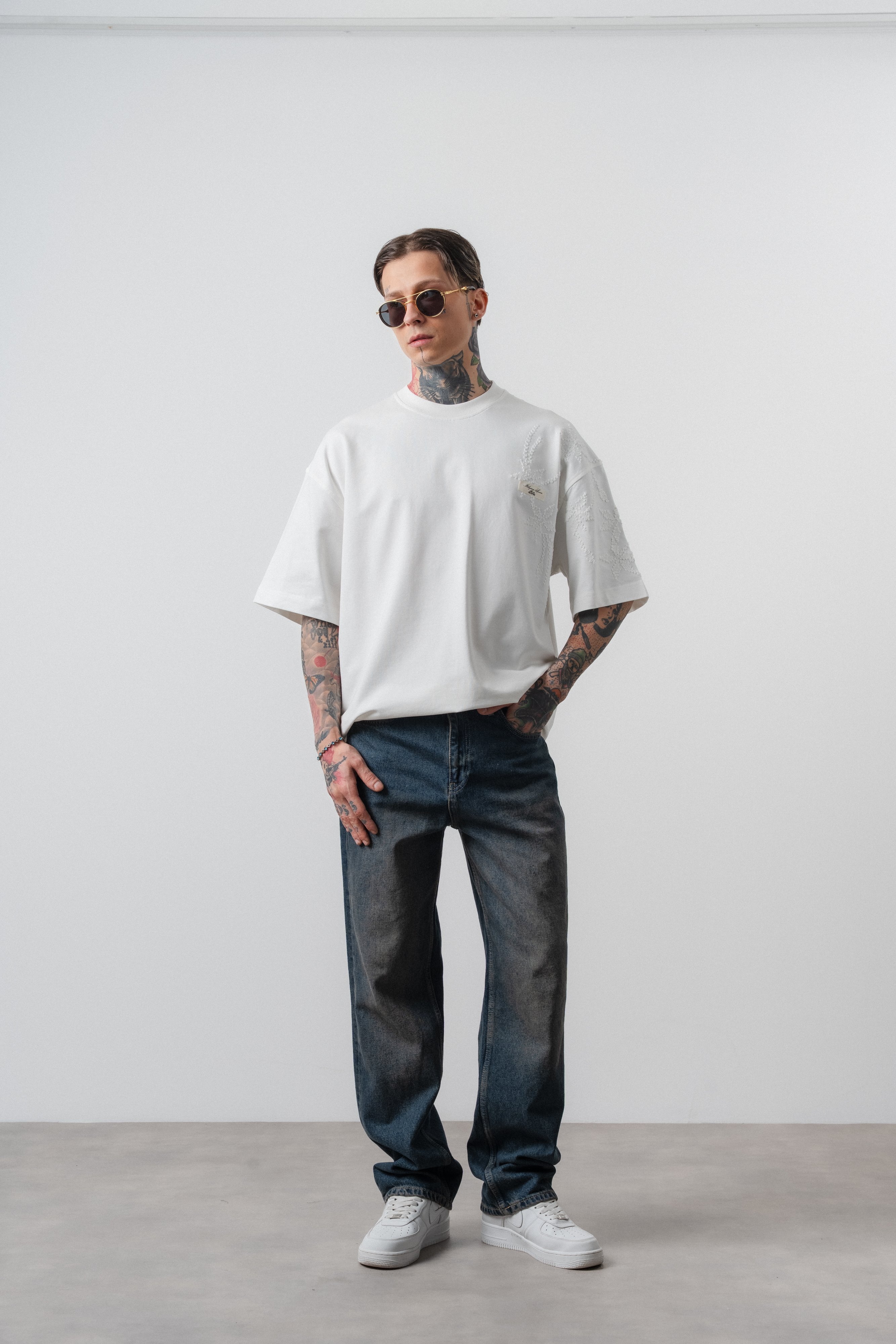 Erkek Minimalism Series Nakışlı Oversized T-Shirt Beyaz