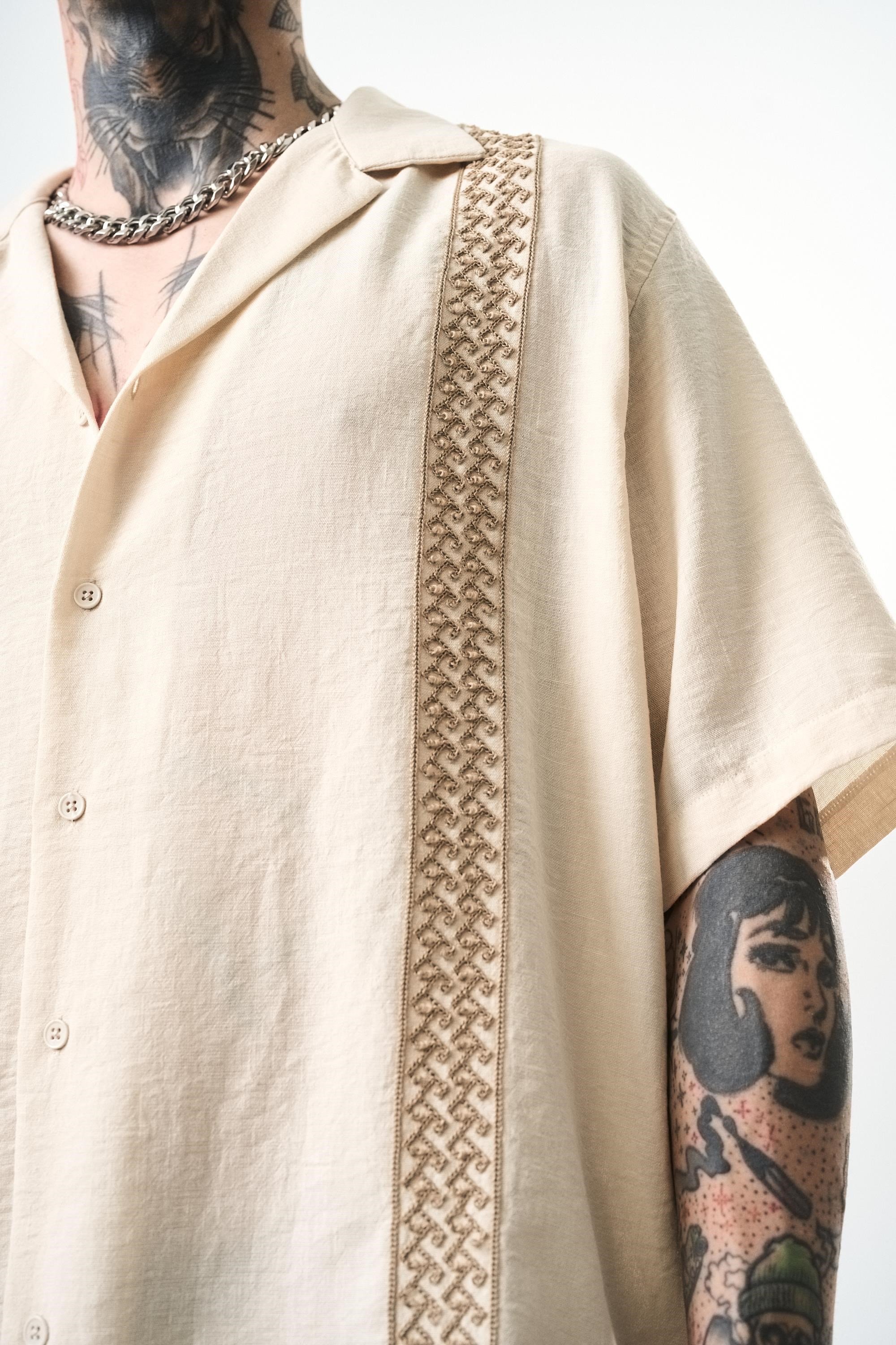erkek-nakisli-oversize-keten-gomlek-be-58c10b.jpg