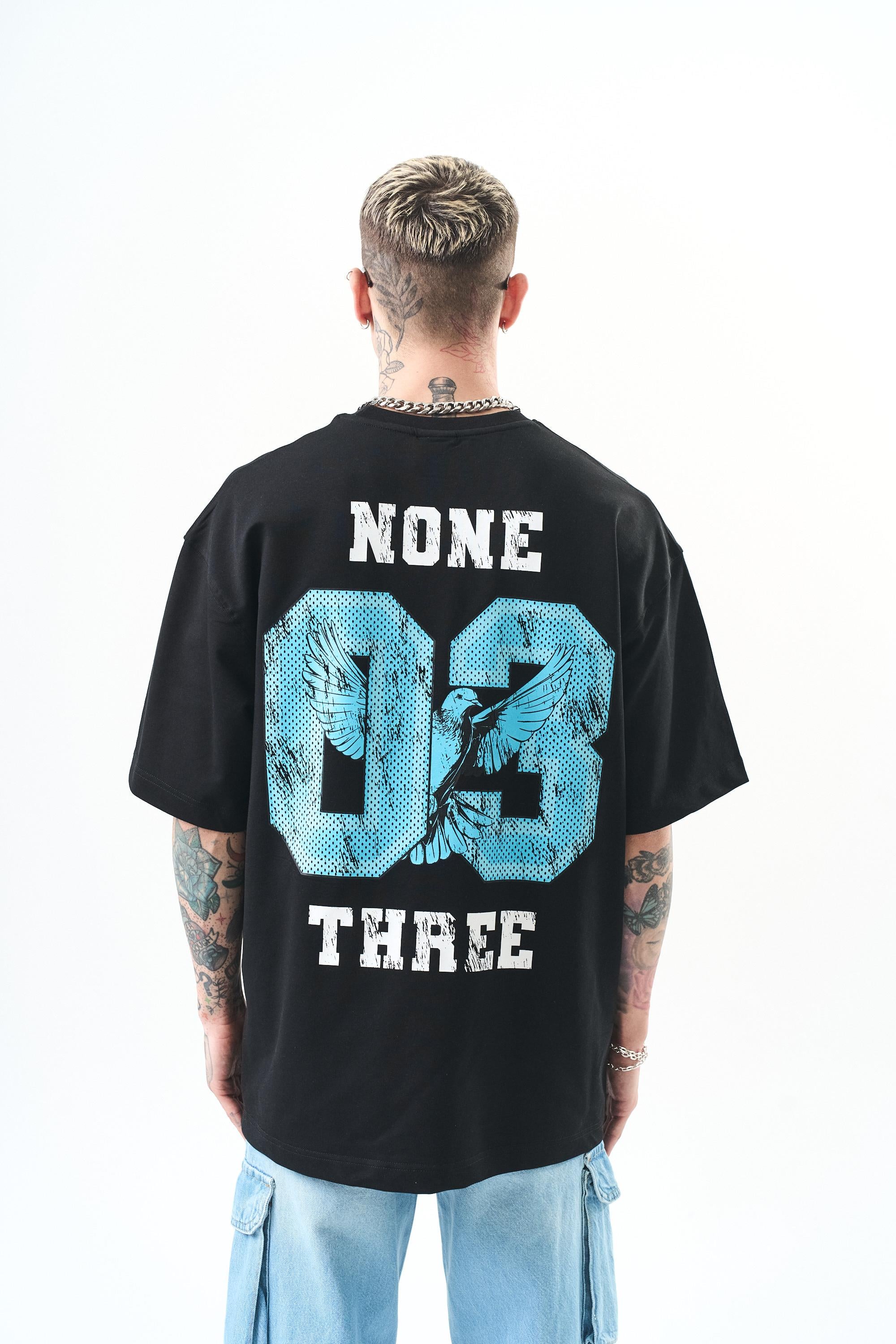 Erkek None Three Baskılı Oversize T-Shirt Siyah