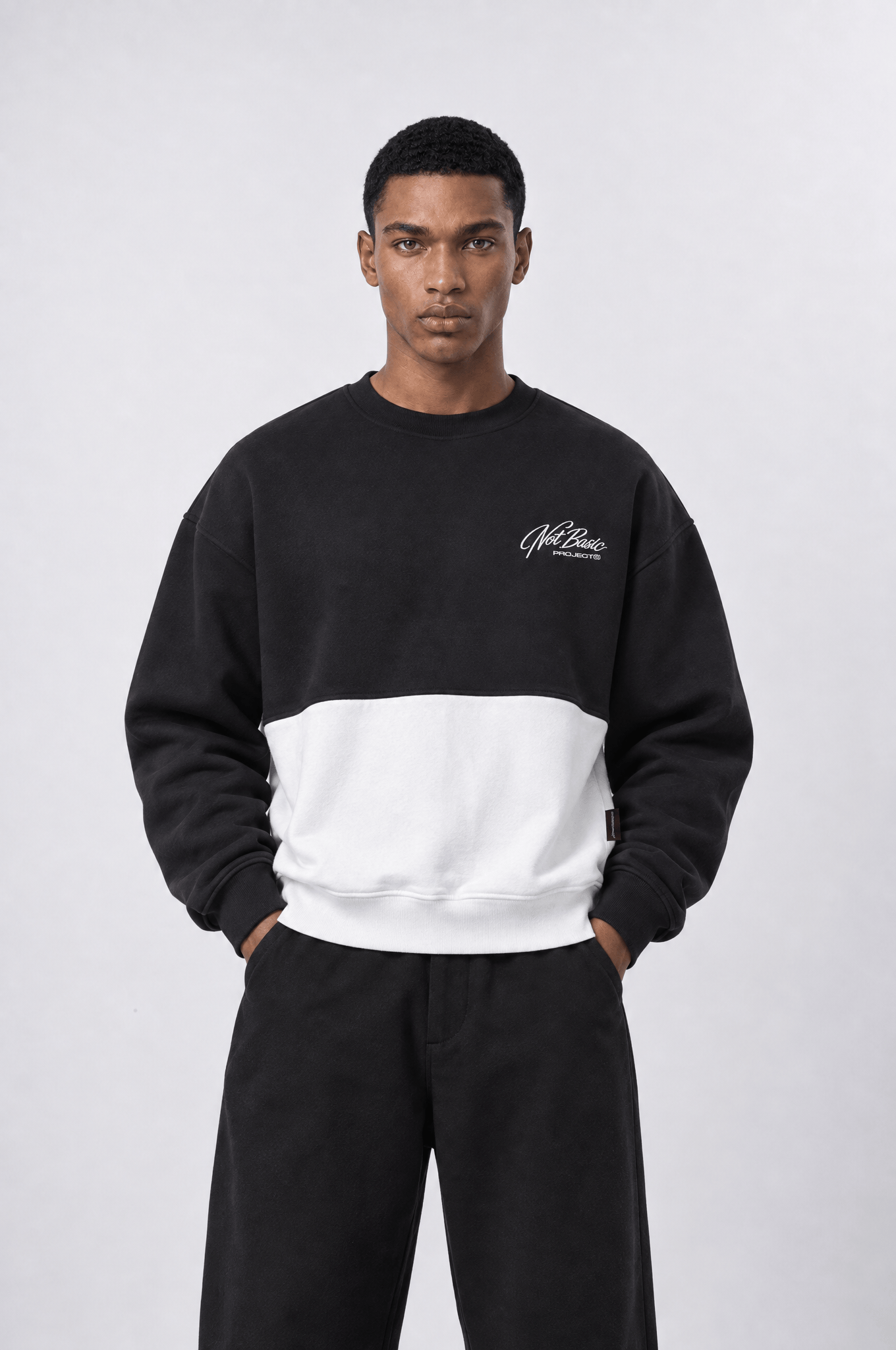 Erkek Not Basic Project Nakışlı Oversize Sweatshirt Siyah
