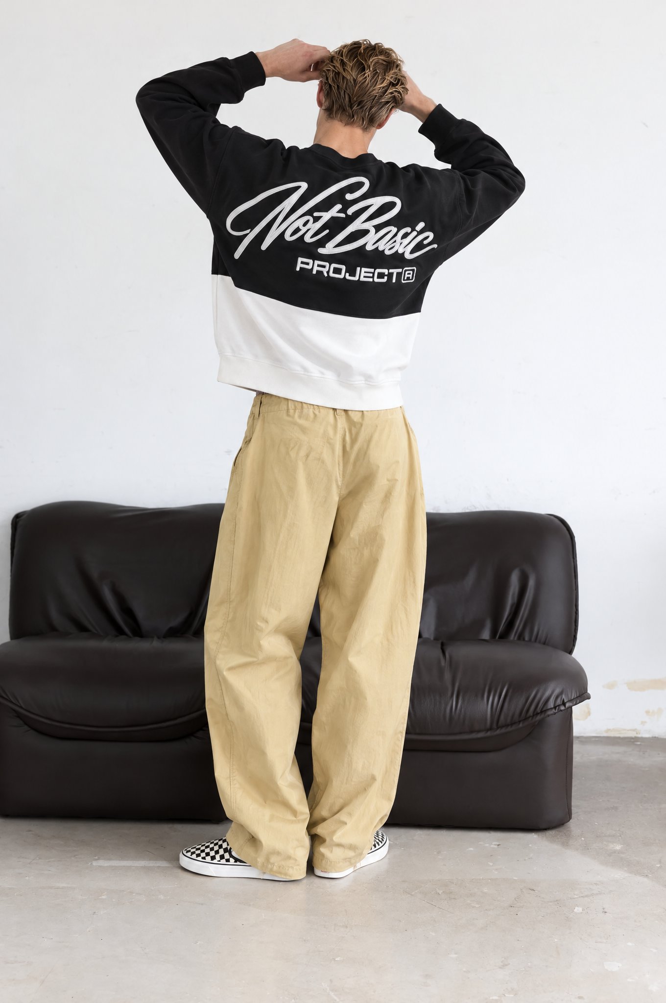 Erkek Not Basic Project Nakışlı Oversize Sweatshirt Siyah