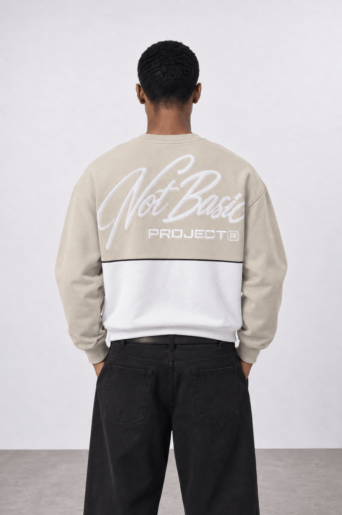 Erkek Not Basic Project Nakışlı Oversize Sweatshirt Bej