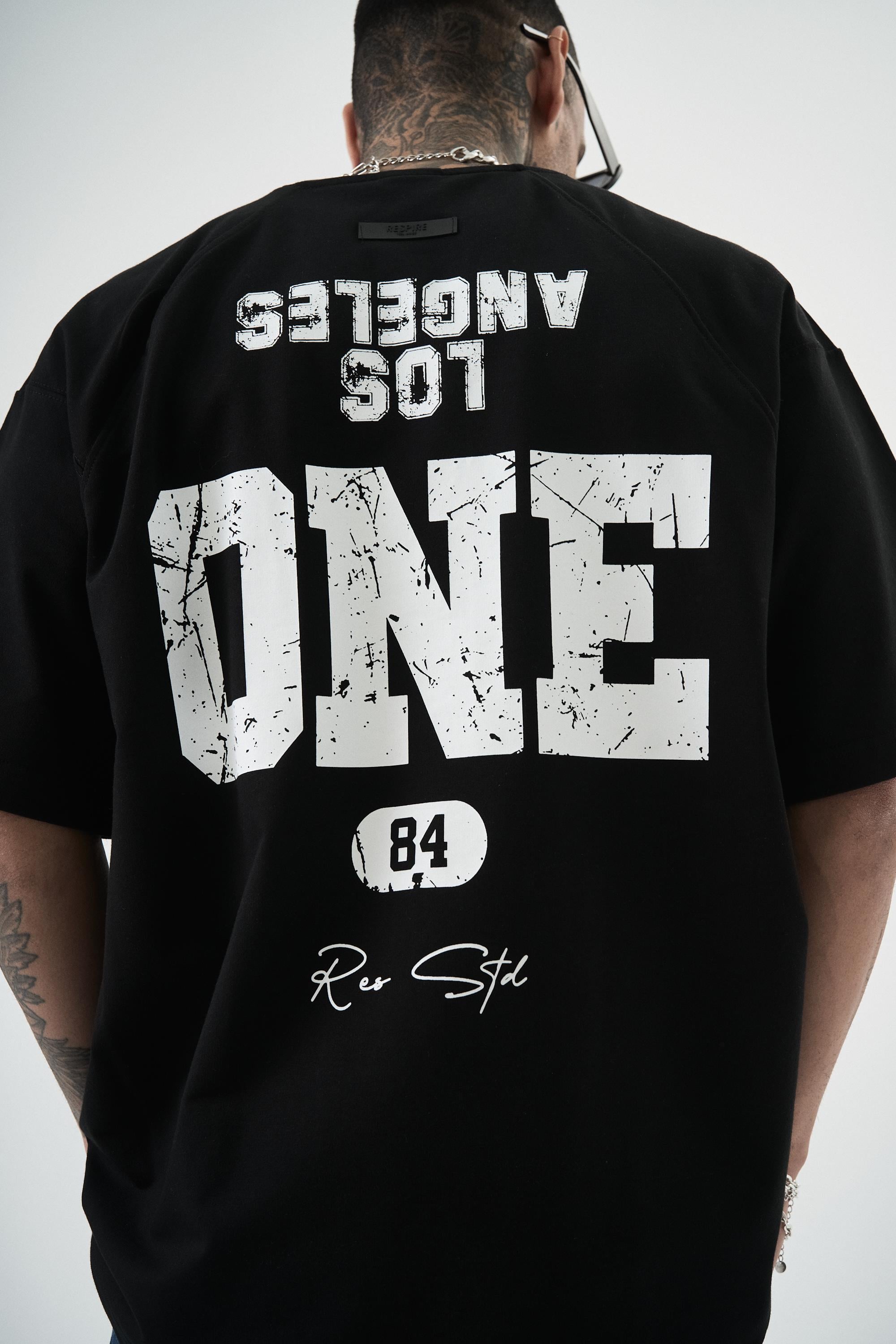 erkek-one-baskili-oversize-t-shirt-siy-4842e2.jpg
