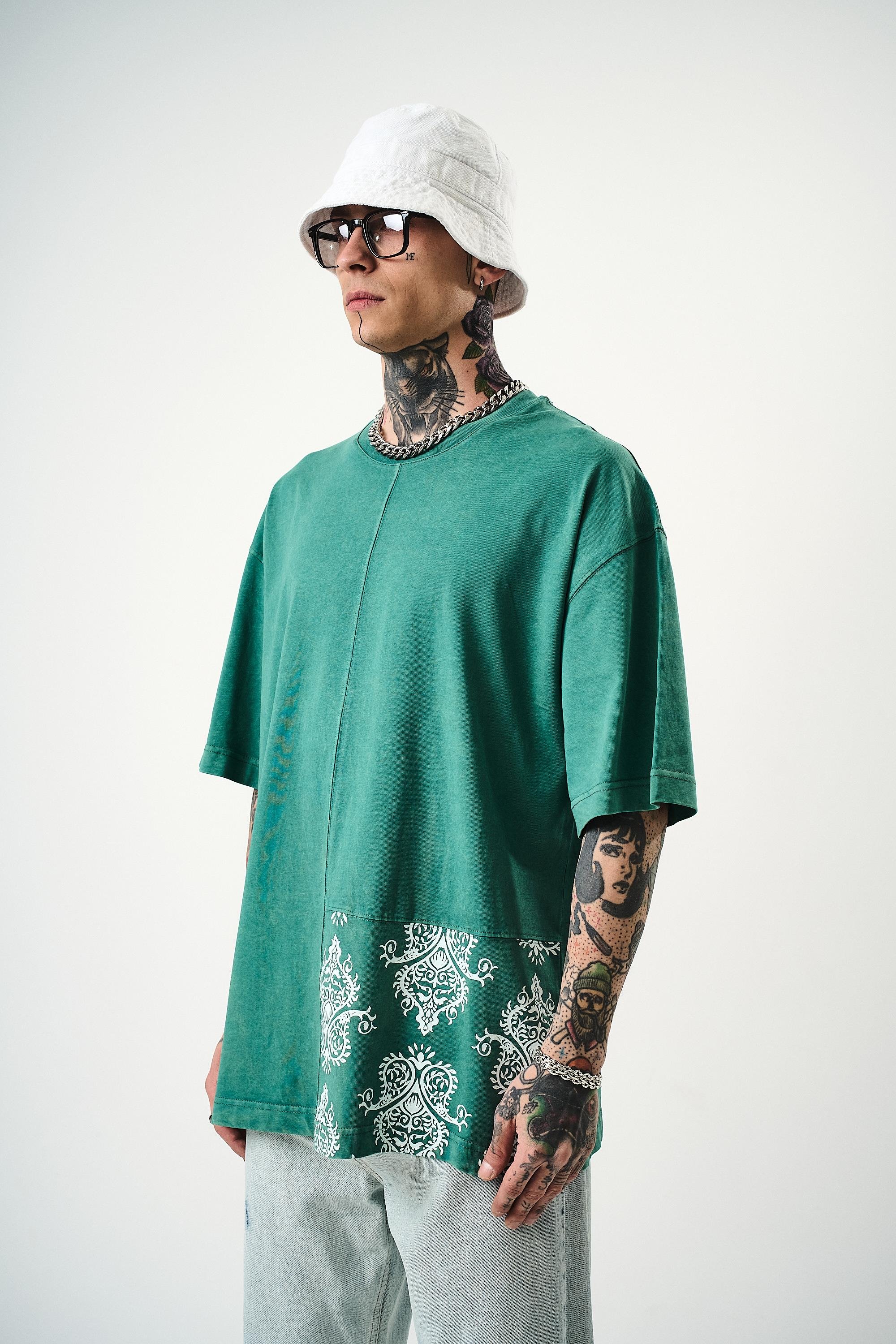 Erkek Paisley Baskılı Yıkamalı Oversize T-Shirt Yeşil
