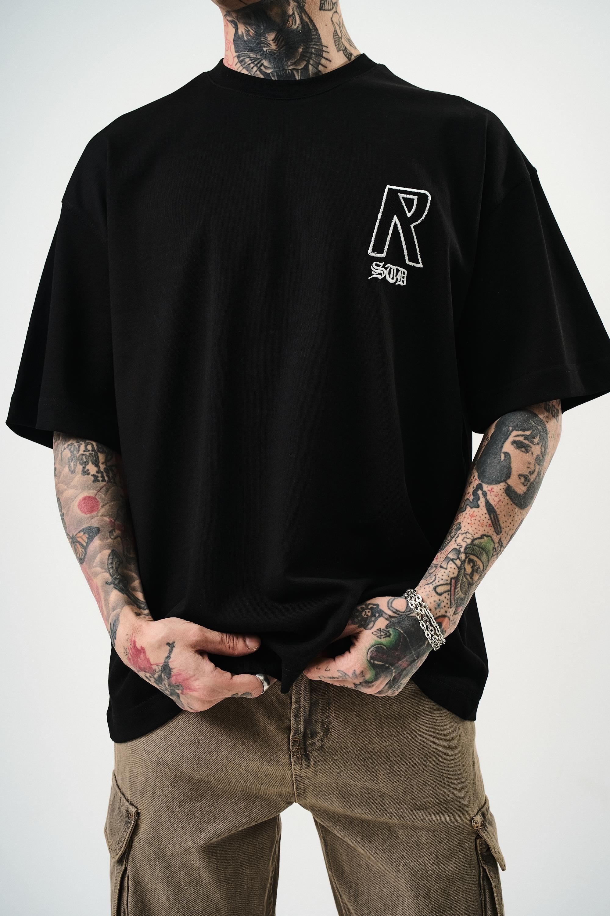 erkek-r-creative-nakisli-oversize-t-sh-1-dab3.jpg