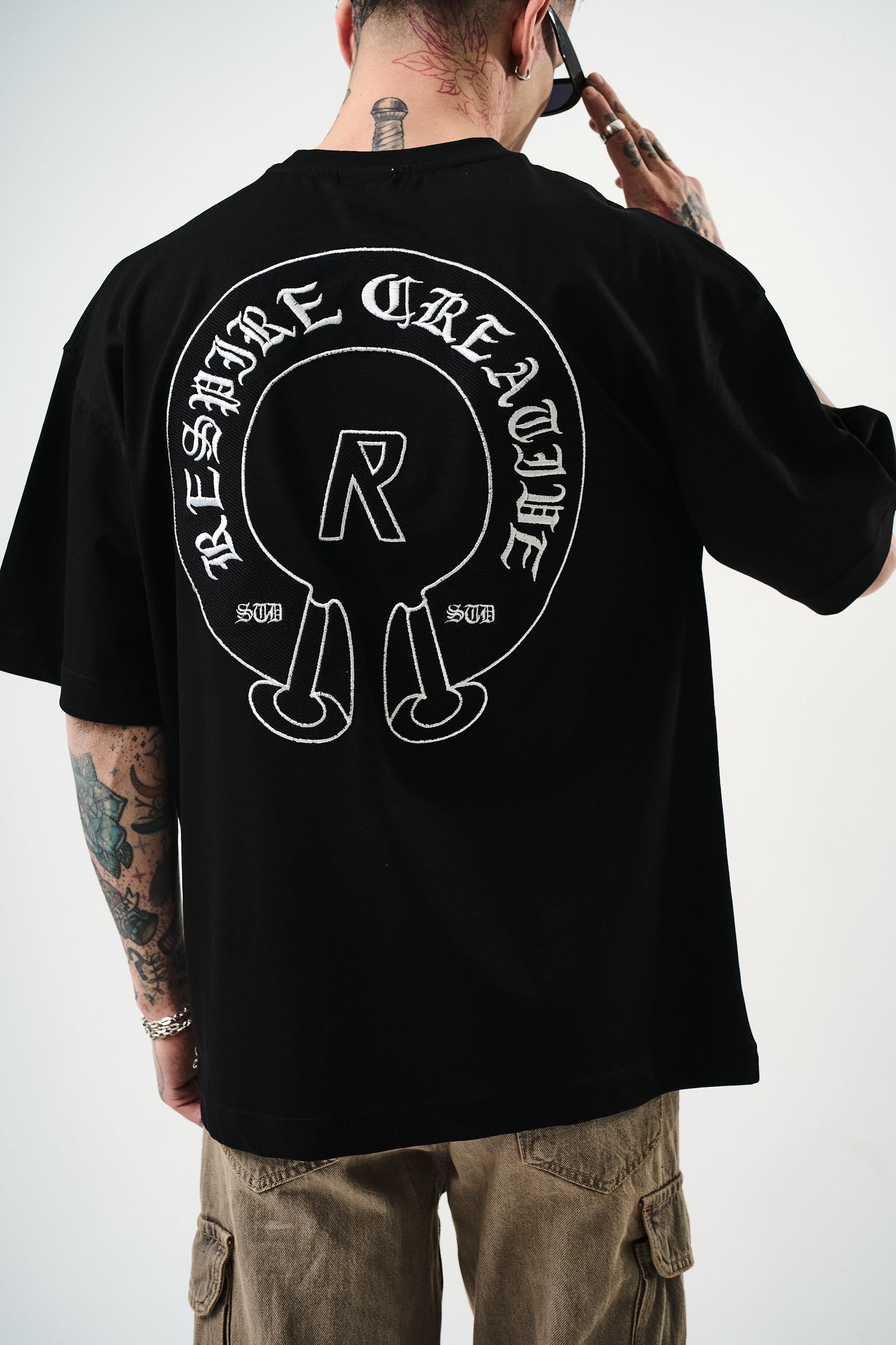 erkek-r-creative-nakisli-oversize-t-sh-4b09-8.jpg