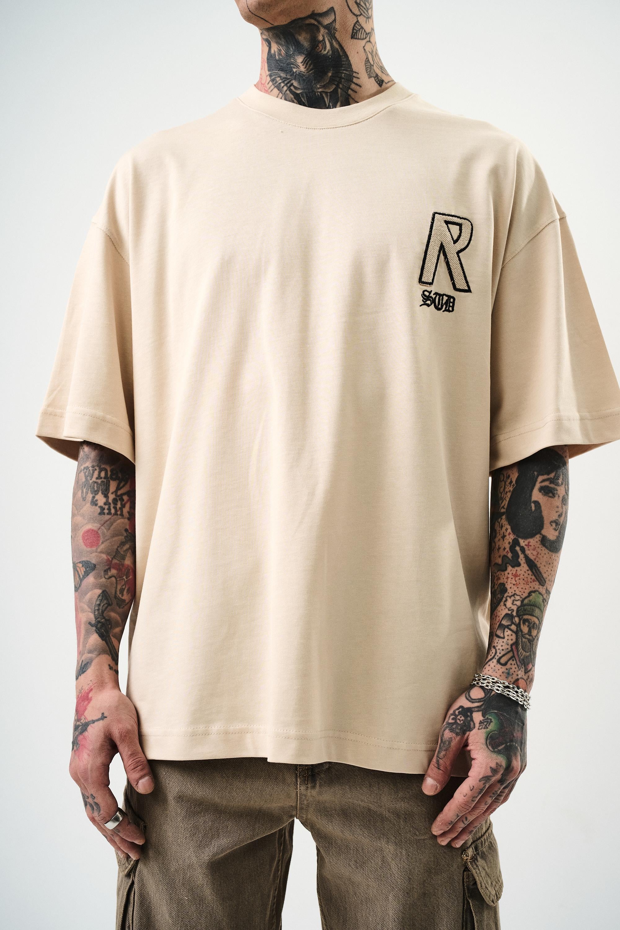 Erkek R Creative Nakışlı Oversize T-Shirt Bej