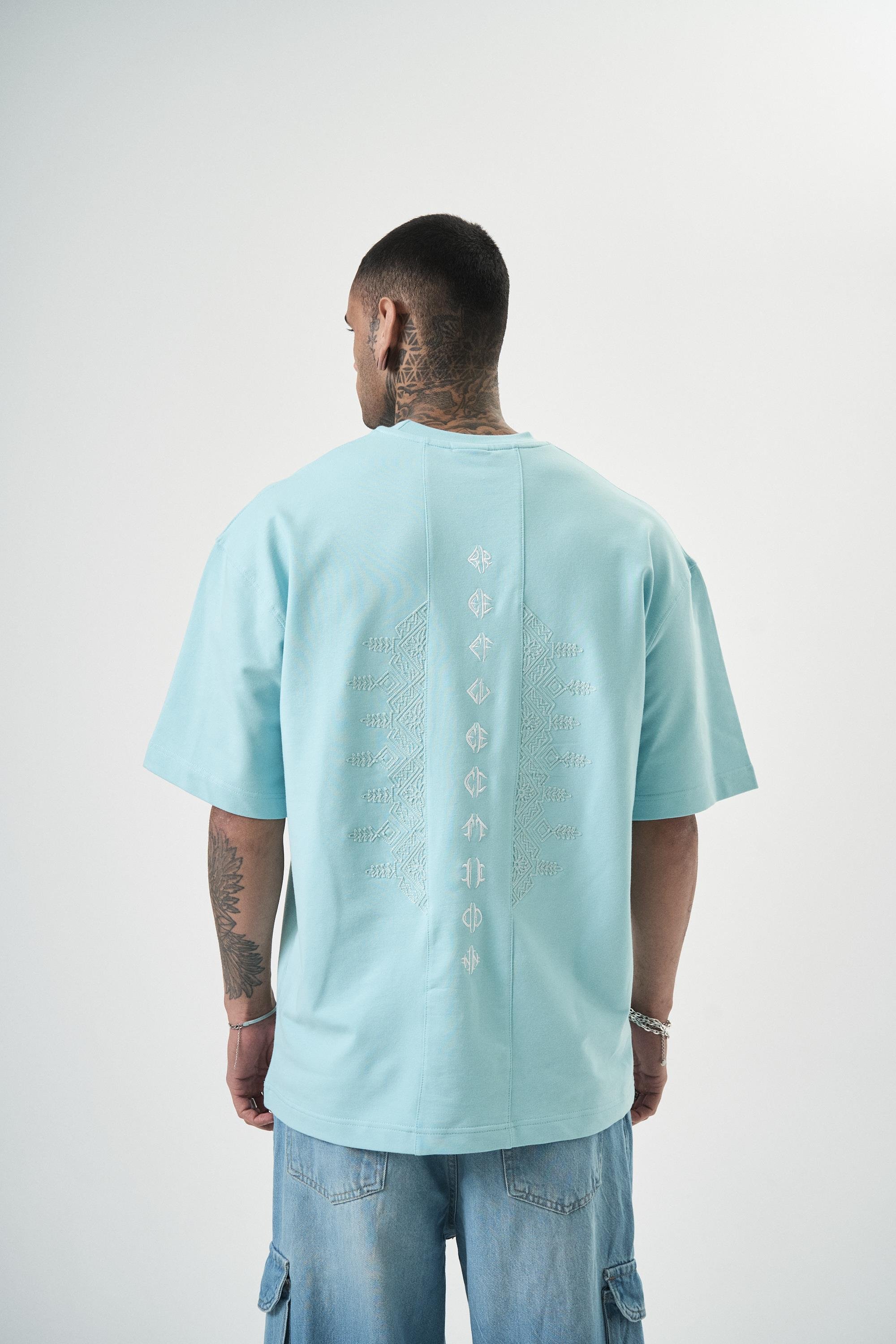 erkek-reflection-nakisli-oversize-t-sh--0305-.jpg