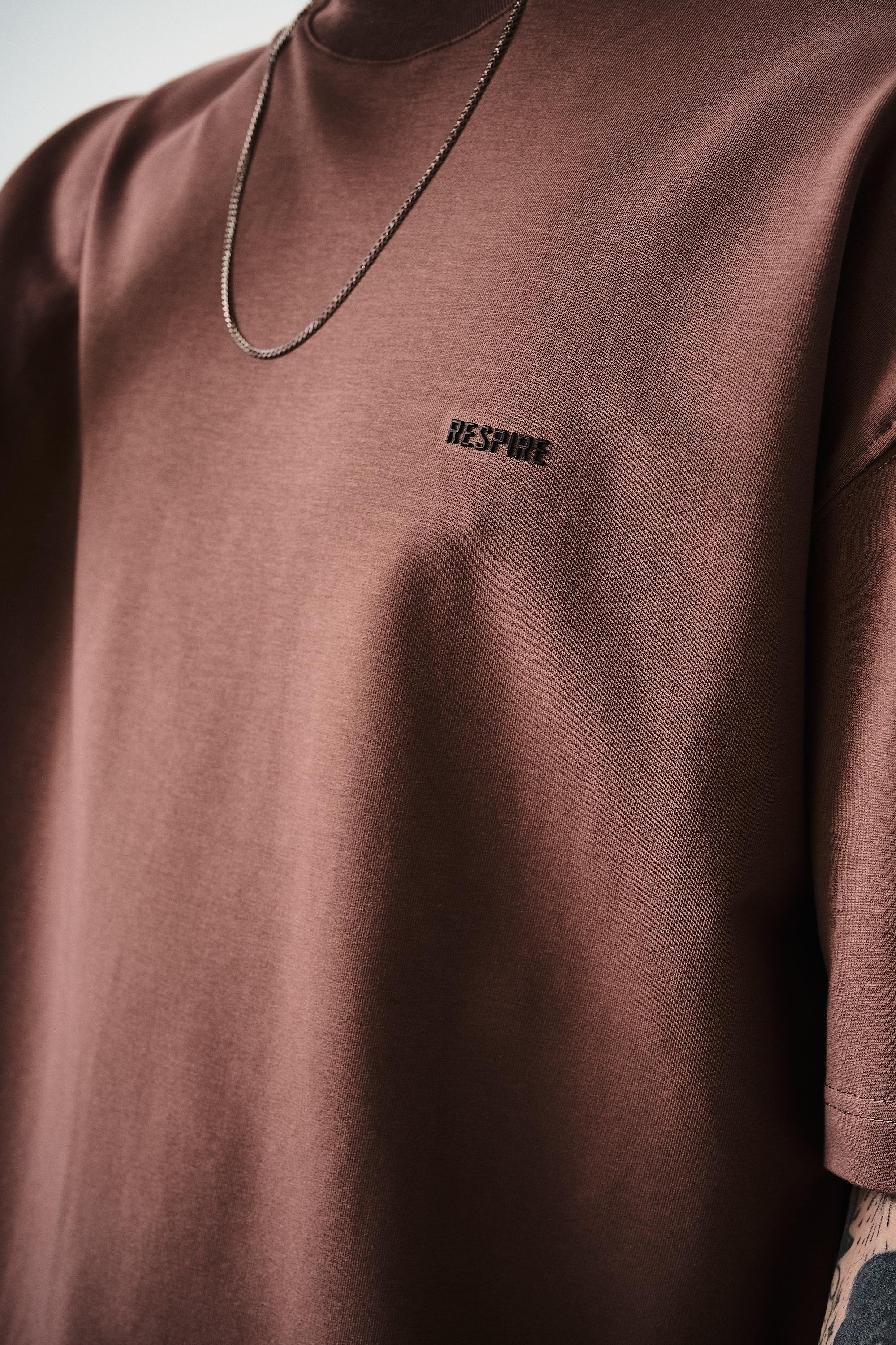 Erkek Respire Yazı Detaylı Oversize T-Shirt Kakao